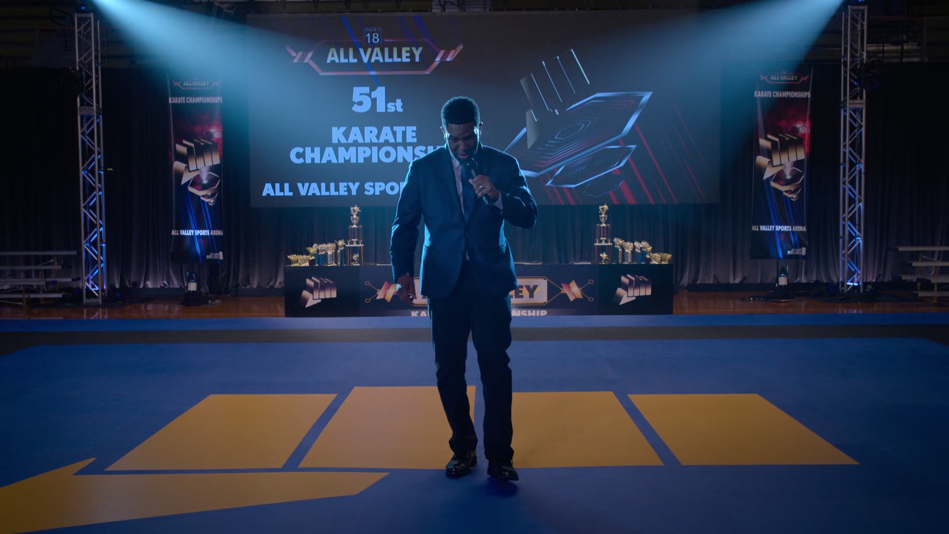 Cobra_Kai_4x09_013.jpg