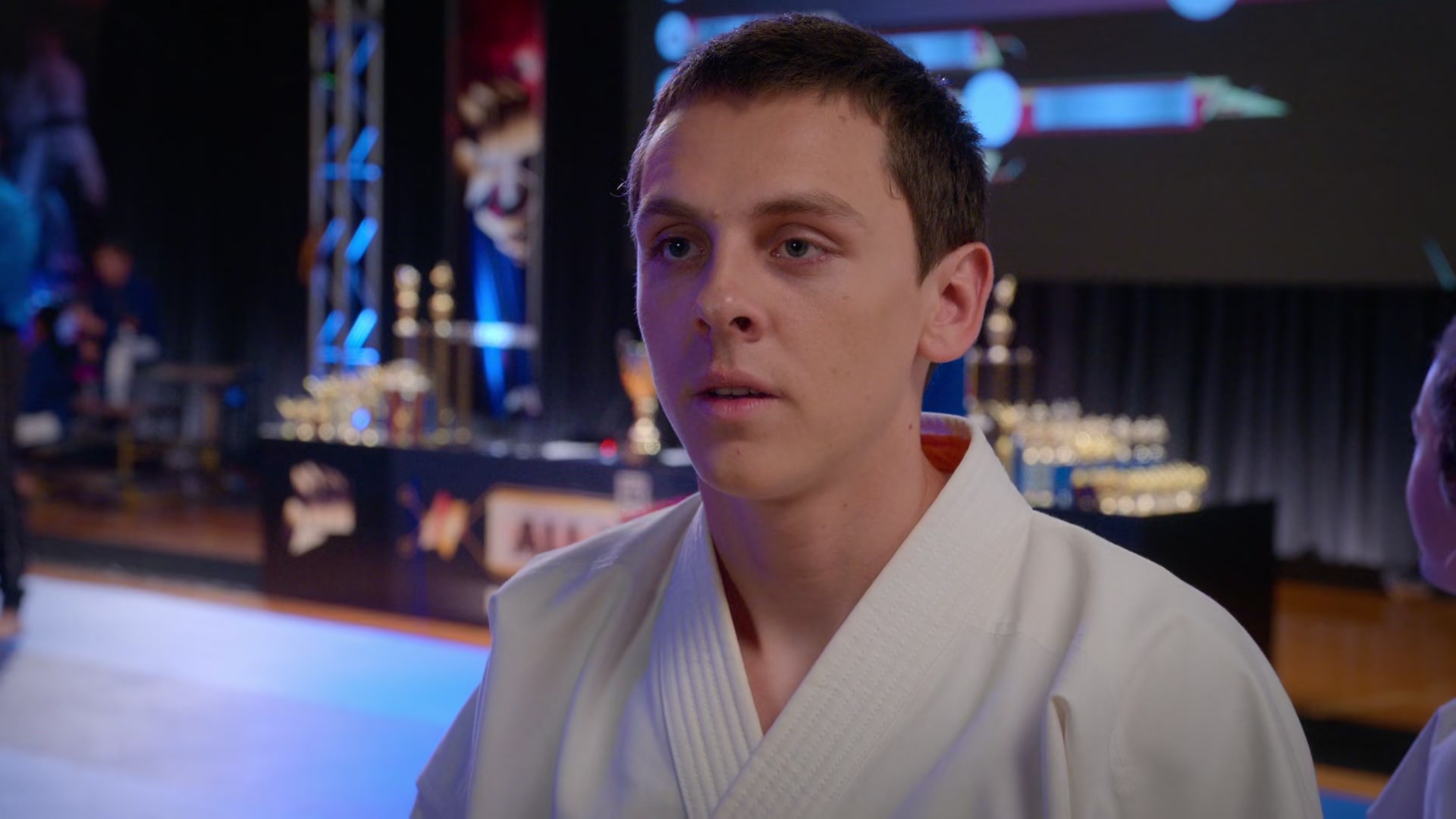 Cobra_Kai_4x09_559.jpg
