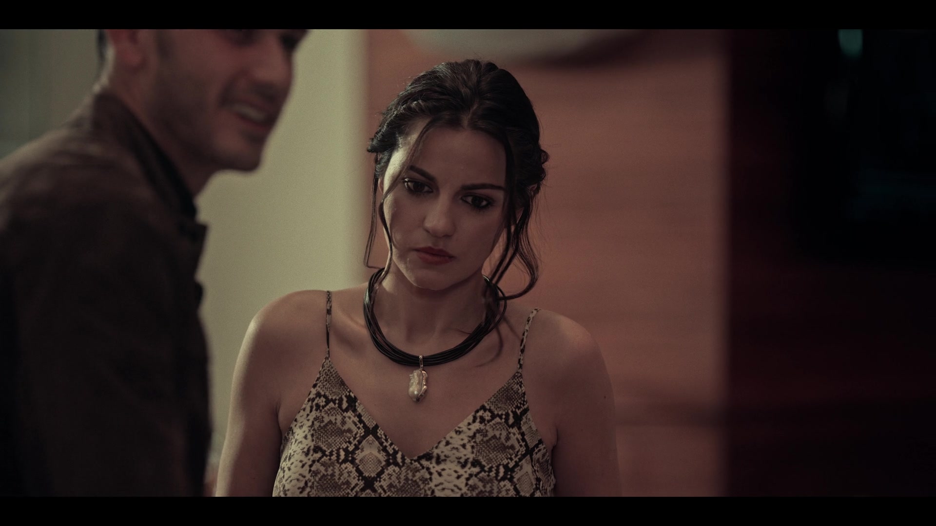 Dark_Desire_S01E05_1044.jpg