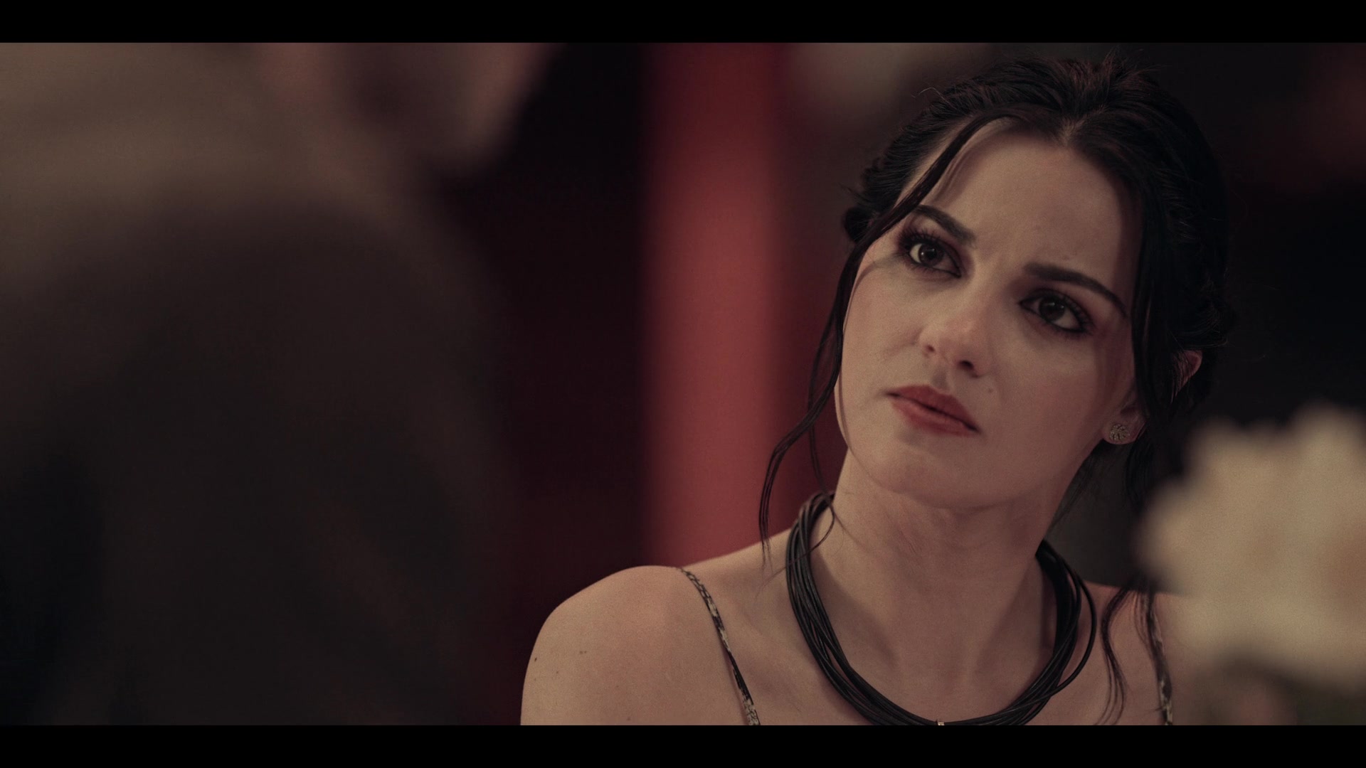 Dark_Desire_S01E05_1129.jpg