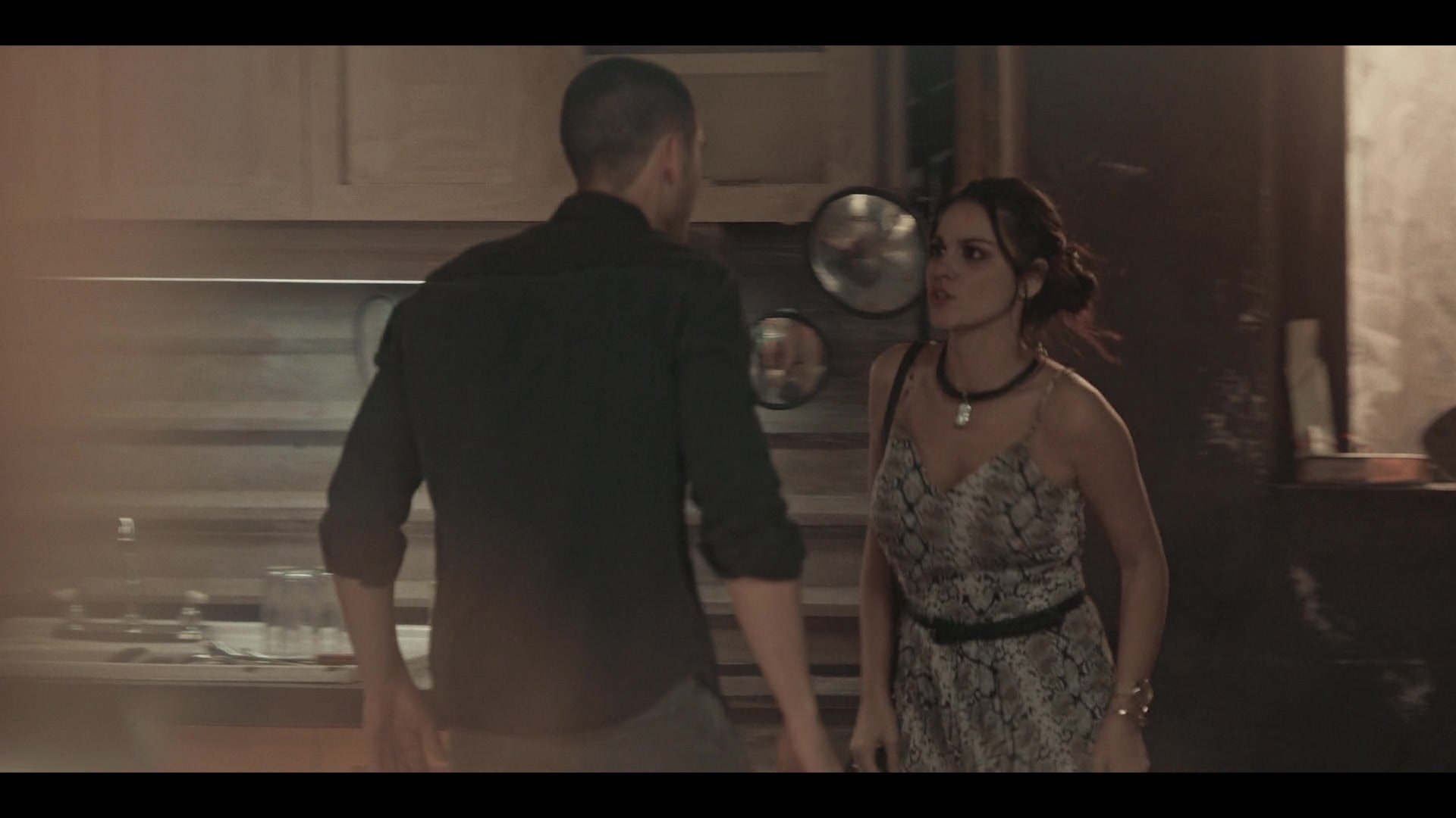 Dark_Desire_S01E05_1300.jpg