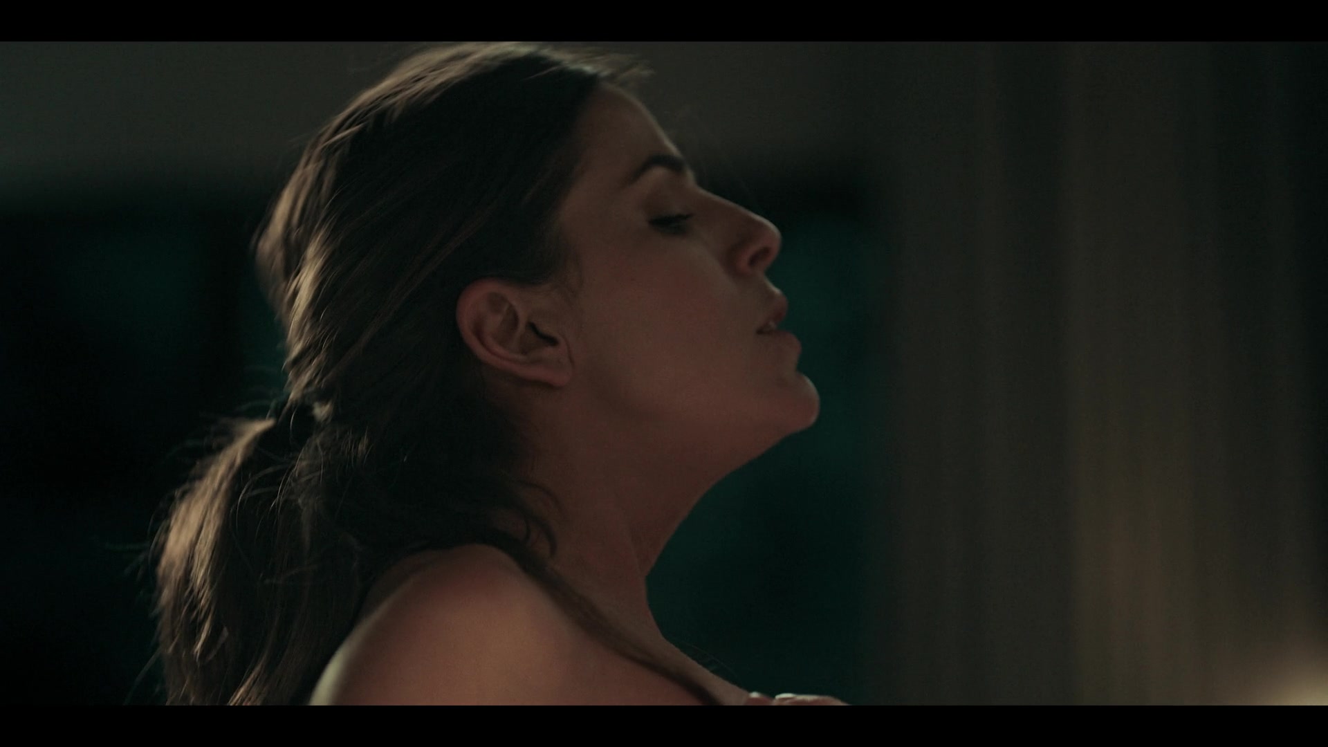 Dark_Desire_S01E12_0016.jpg