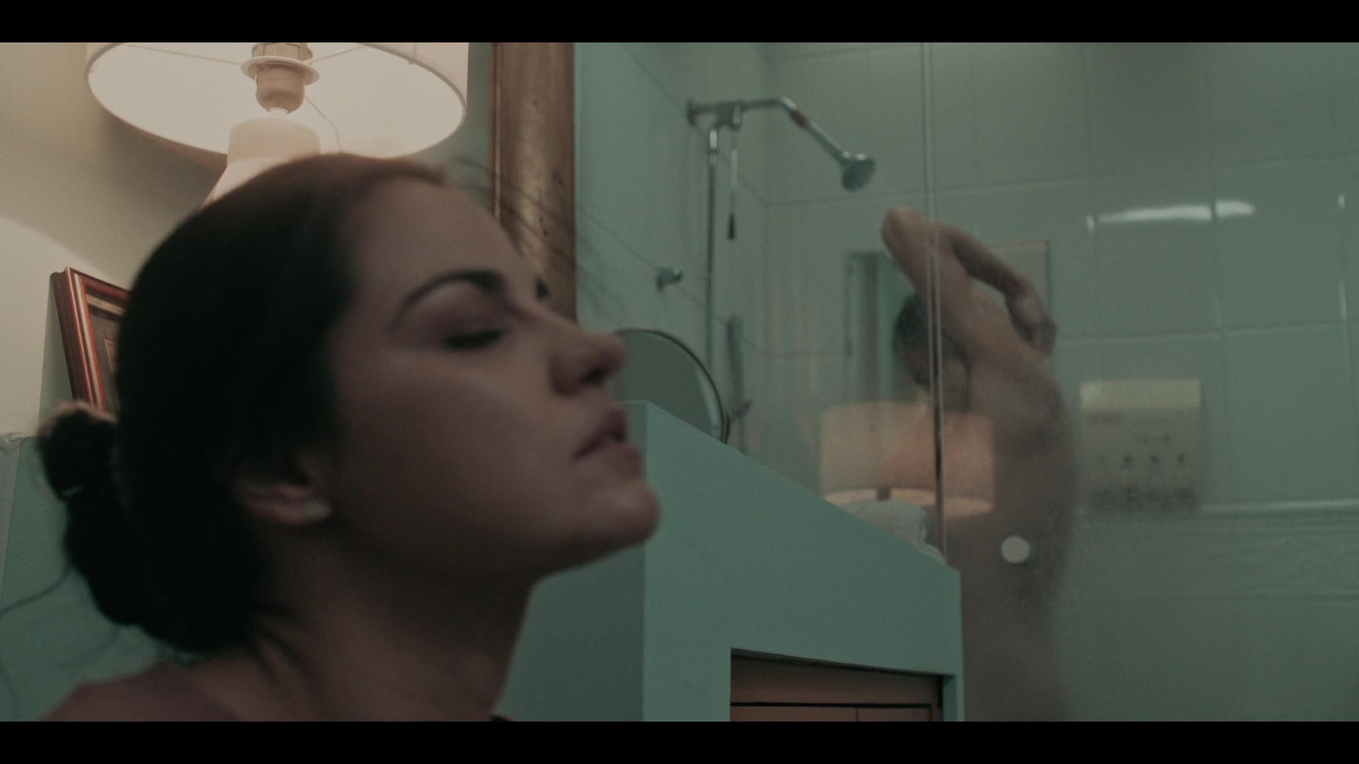 Dark_Desire_S01E12_1109.jpg