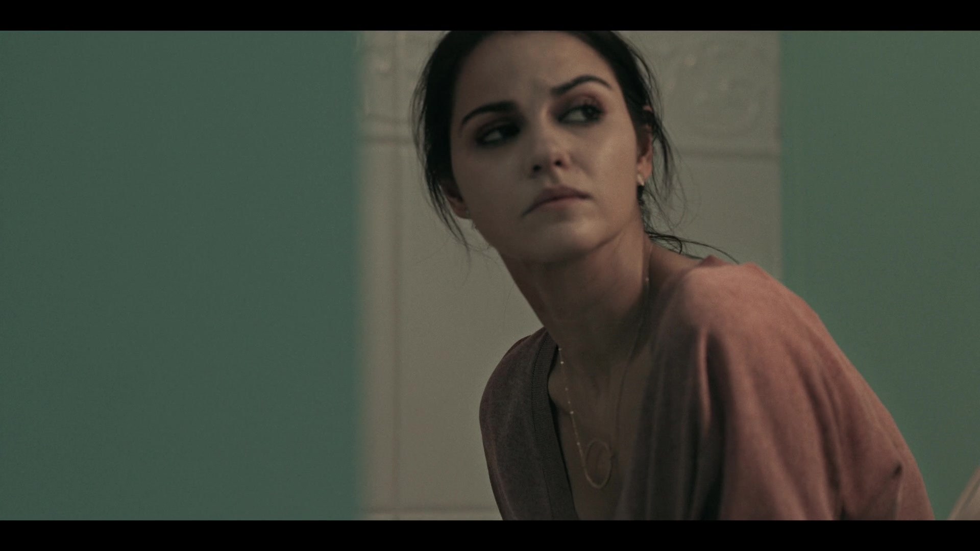 Dark_Desire_S01E12_1118.jpg