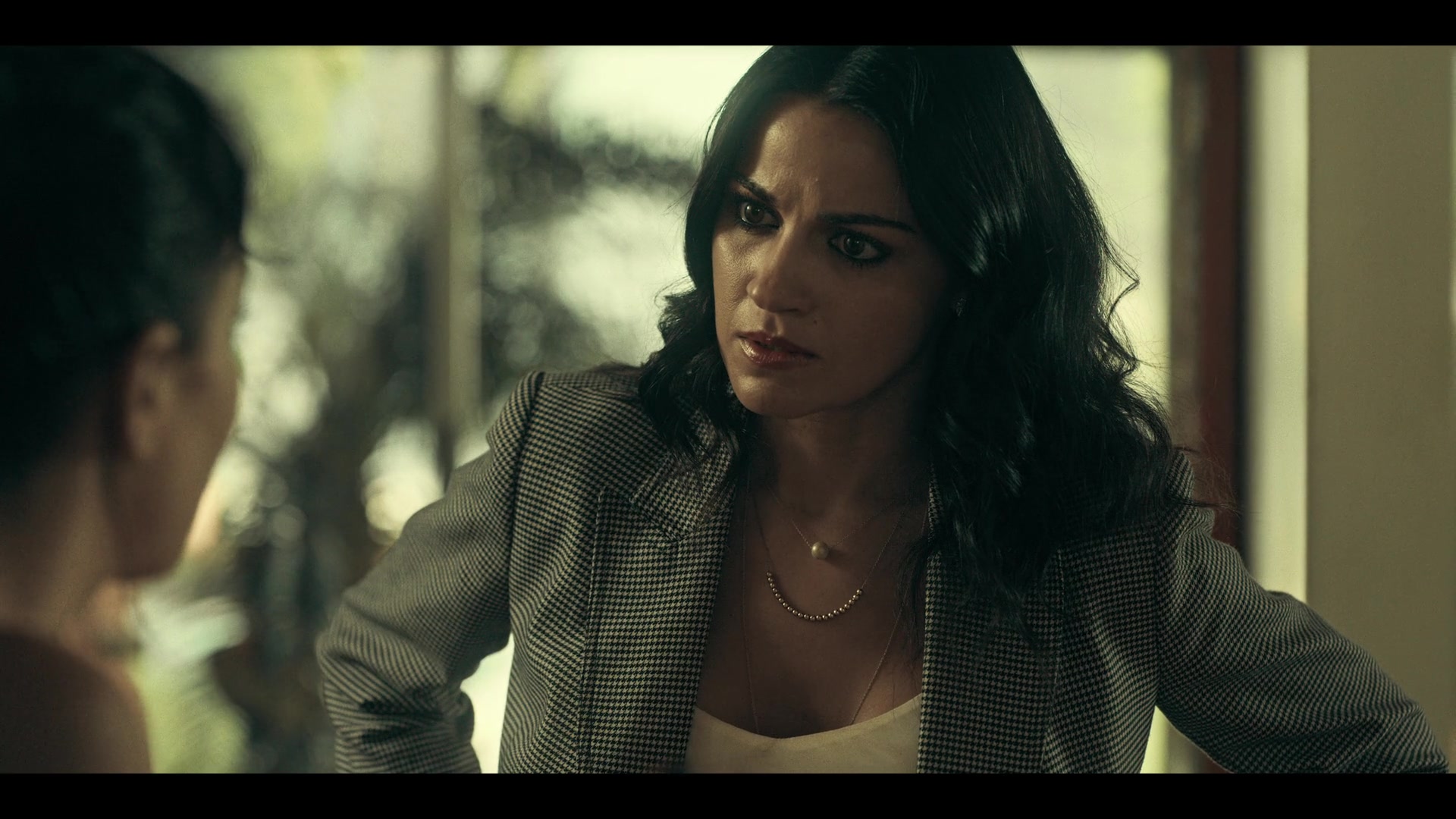 Dark_Desire_S01E12_1272.jpg
