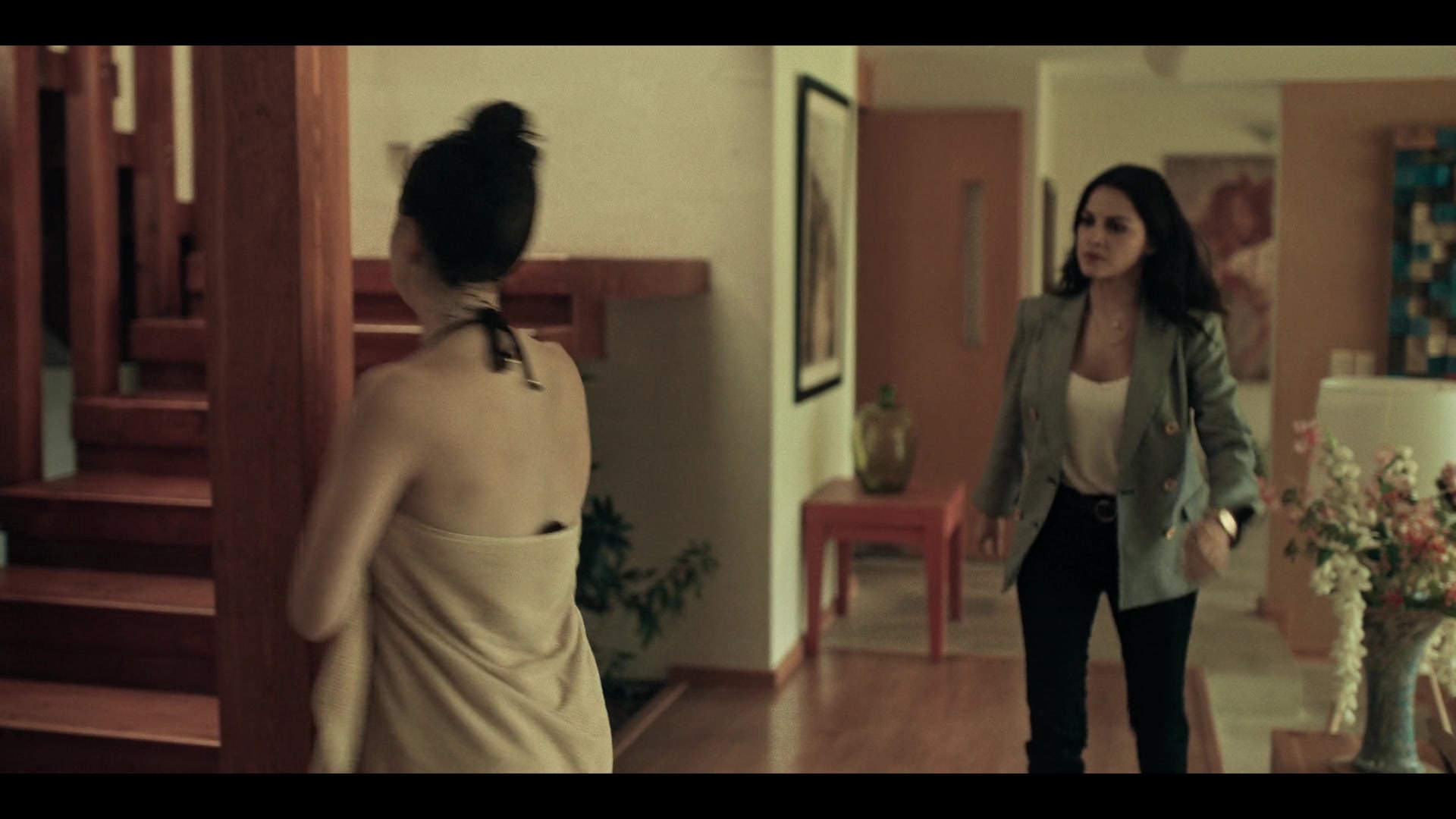 Dark_Desire_S01E12_1295.jpg