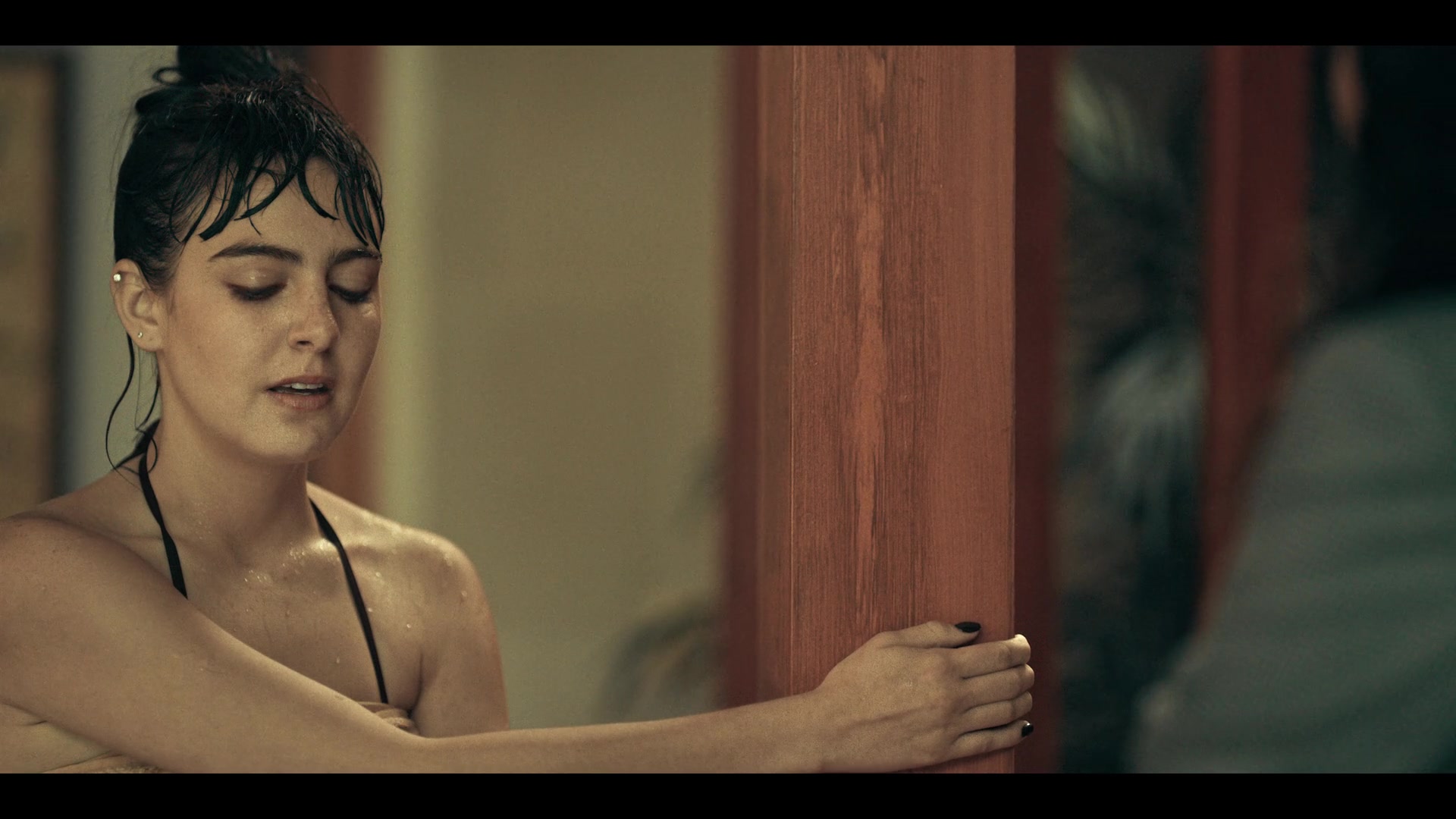 Dark_Desire_S01E12_1309.jpg