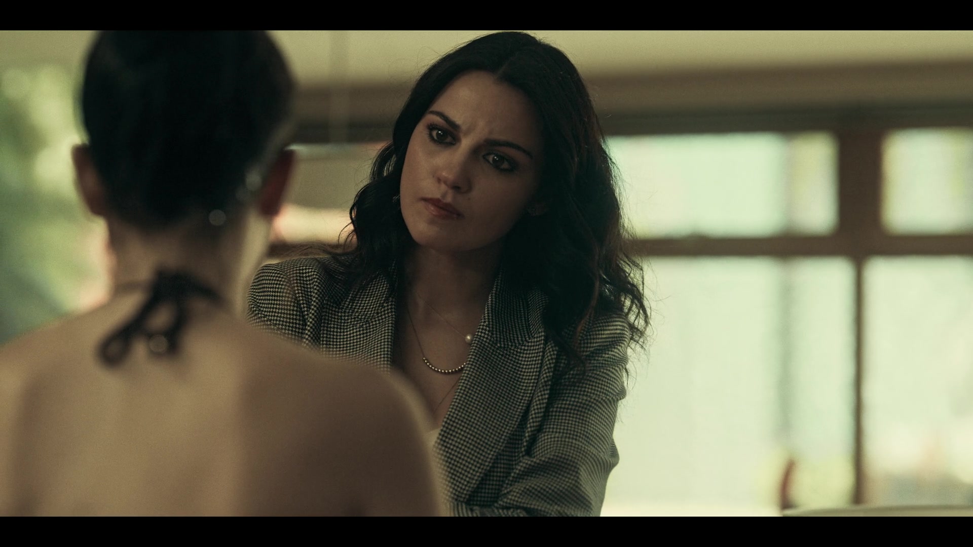 Dark_Desire_S01E12_1316.jpg