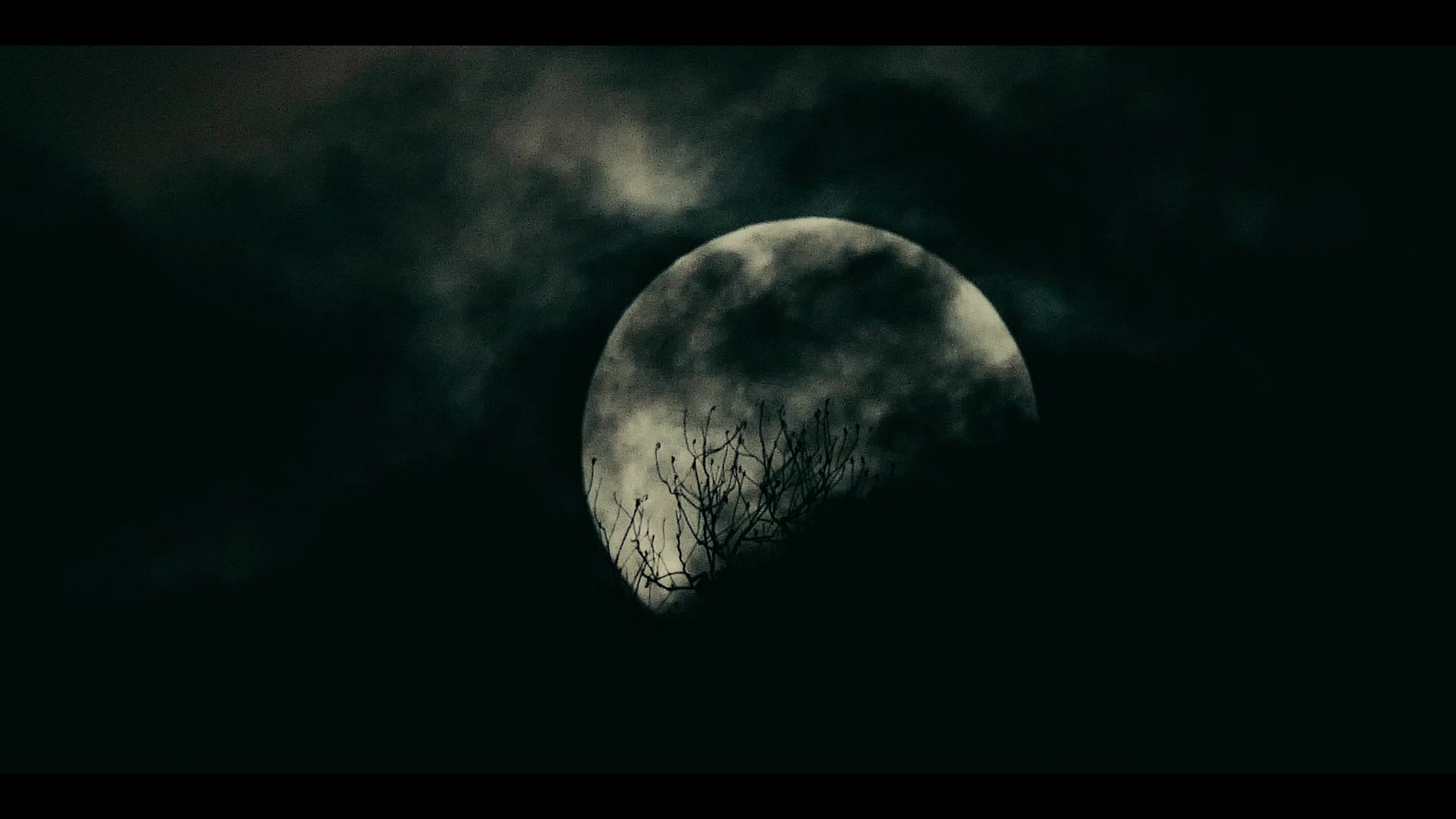 Dark_Desire_S01E12_1356.jpg