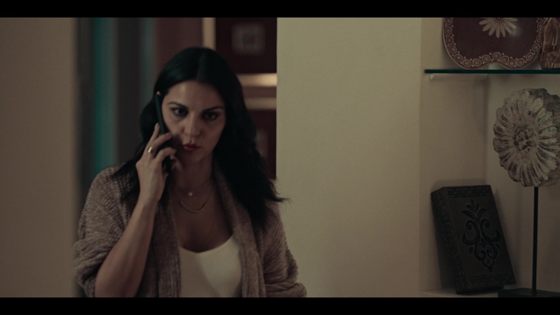 Dark_Desire_S01E12_1368.jpg