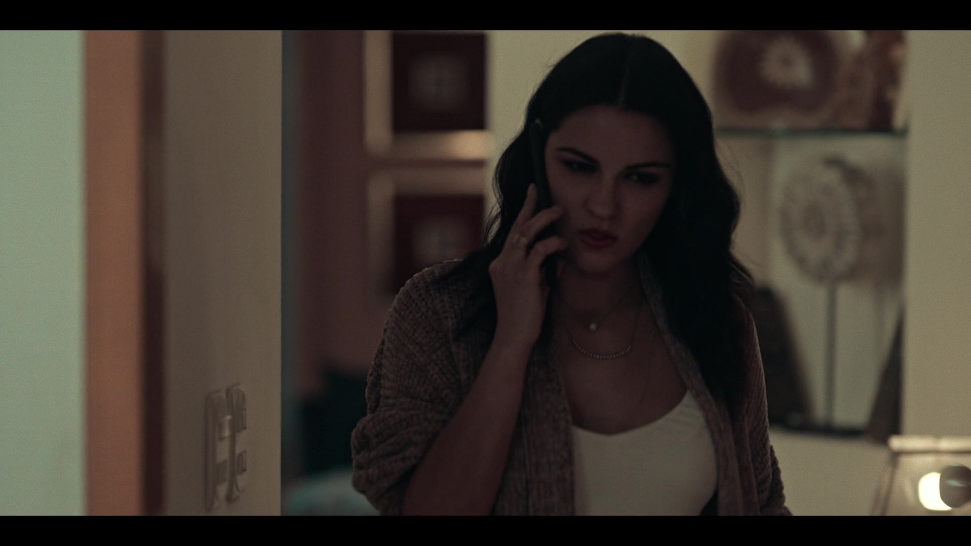 Dark_Desire_S01E12_1369.jpg