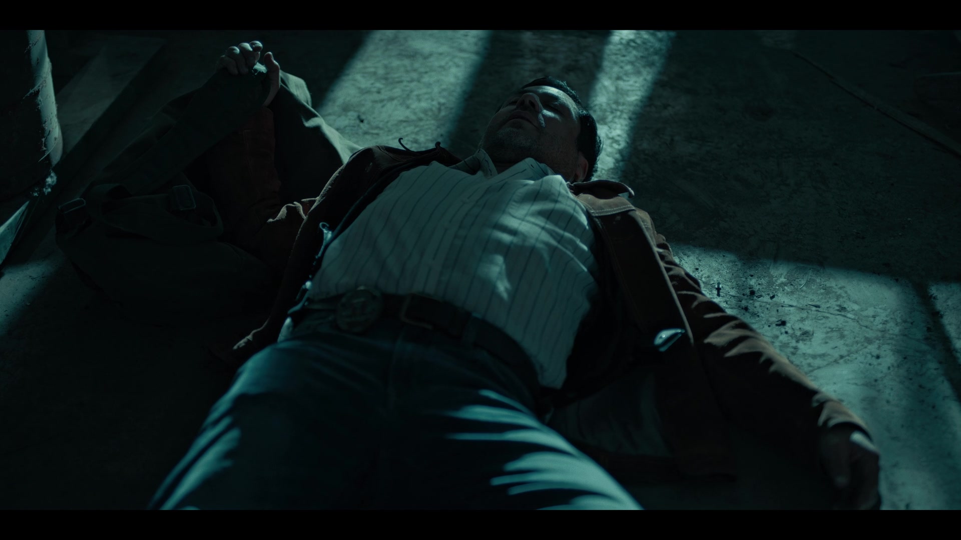 Dark_Desire_S01E12_1402.jpg