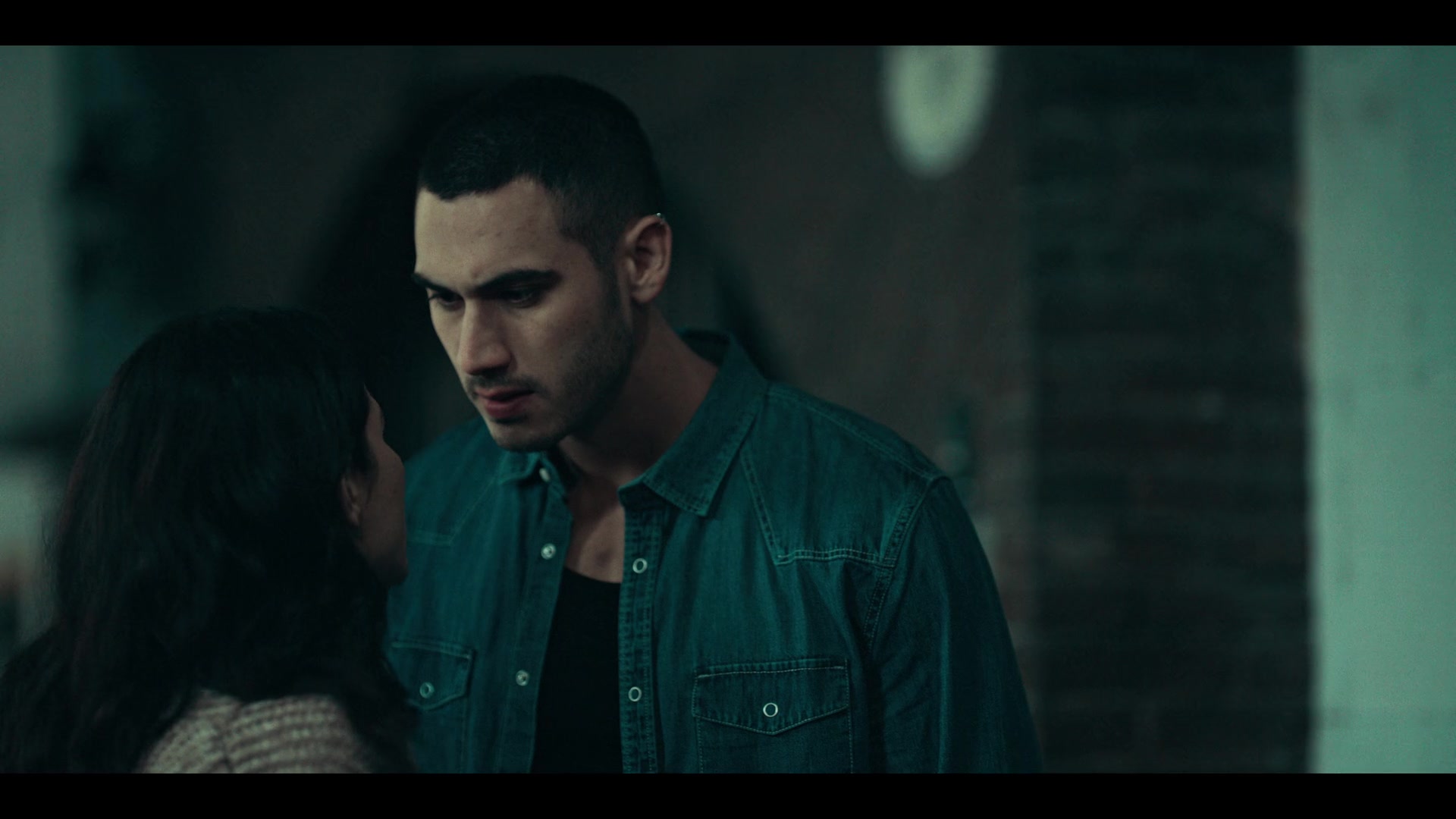 Dark_Desire_S01E12_1426.jpg