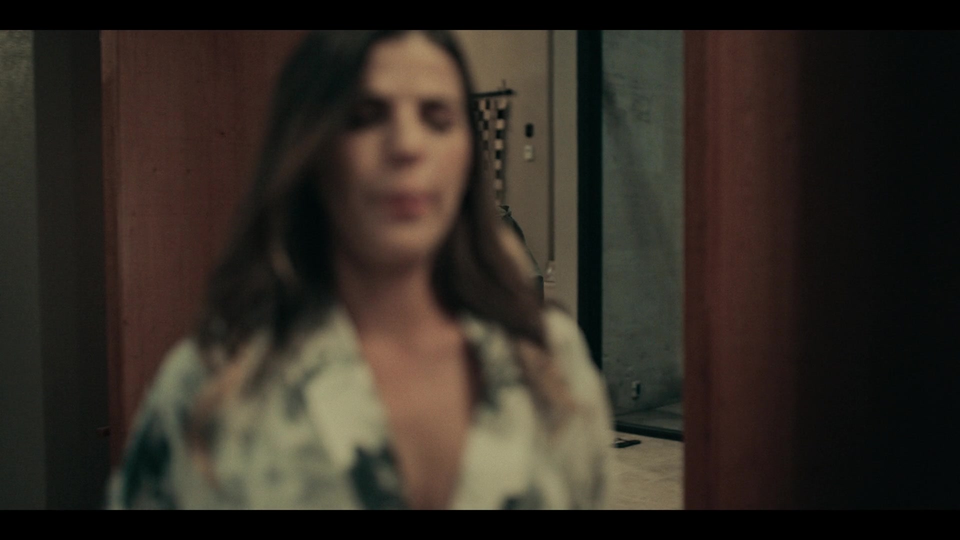 Dark_Desire_S01E12_1511.jpg