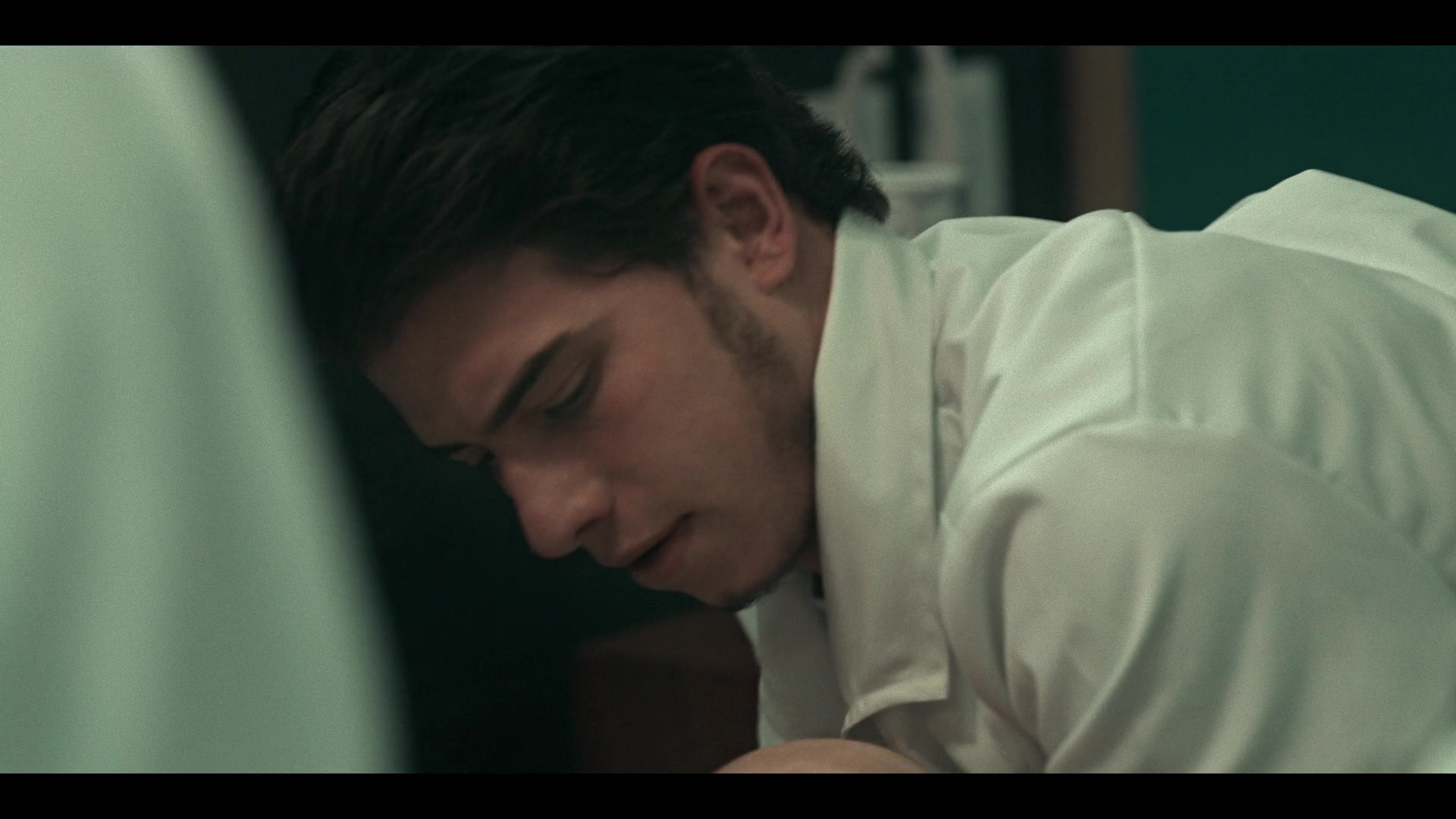 Dark_Desire_S01E12_1565.jpg