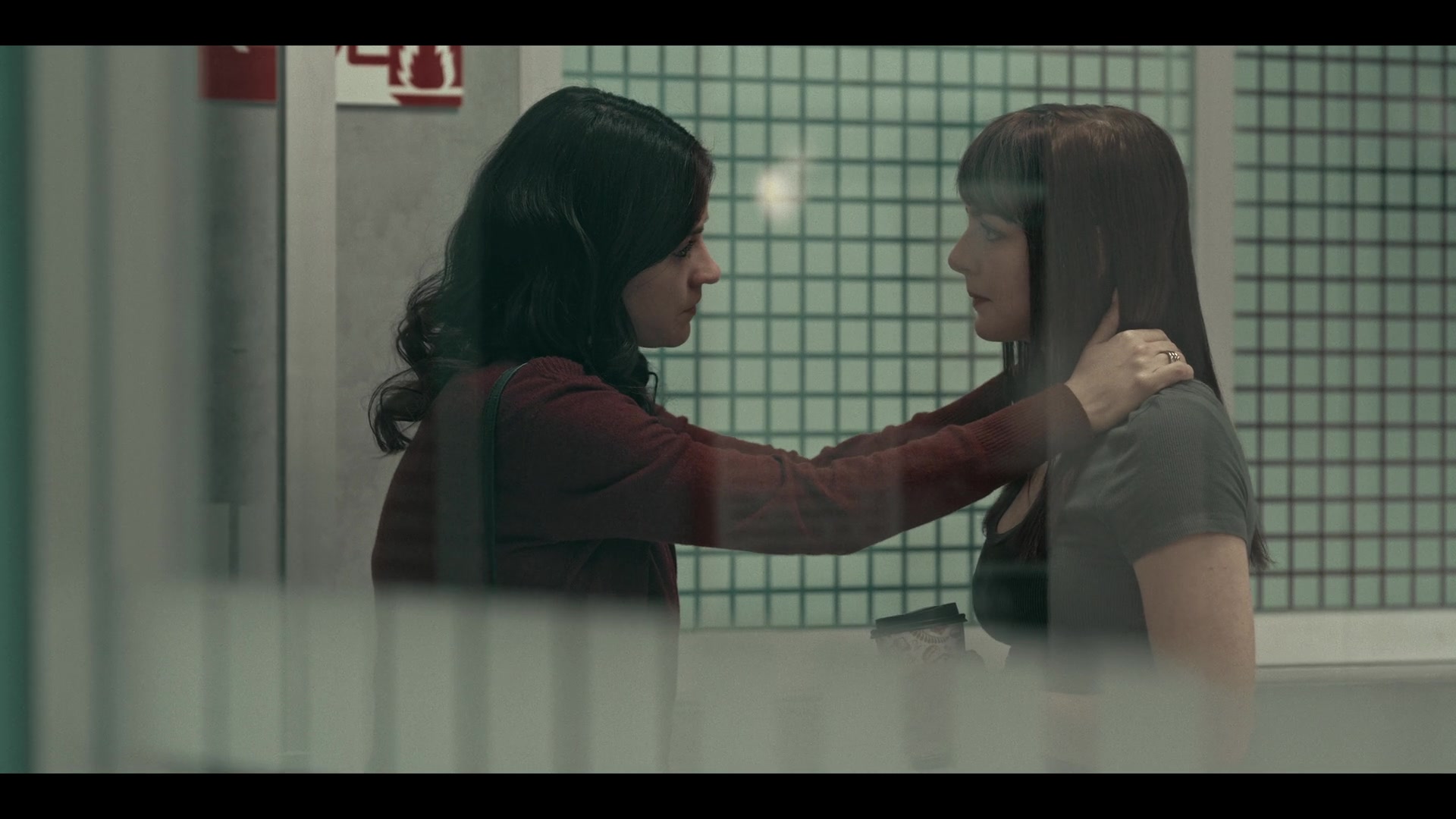 Dark_Desire_S01E15_1164.jpg