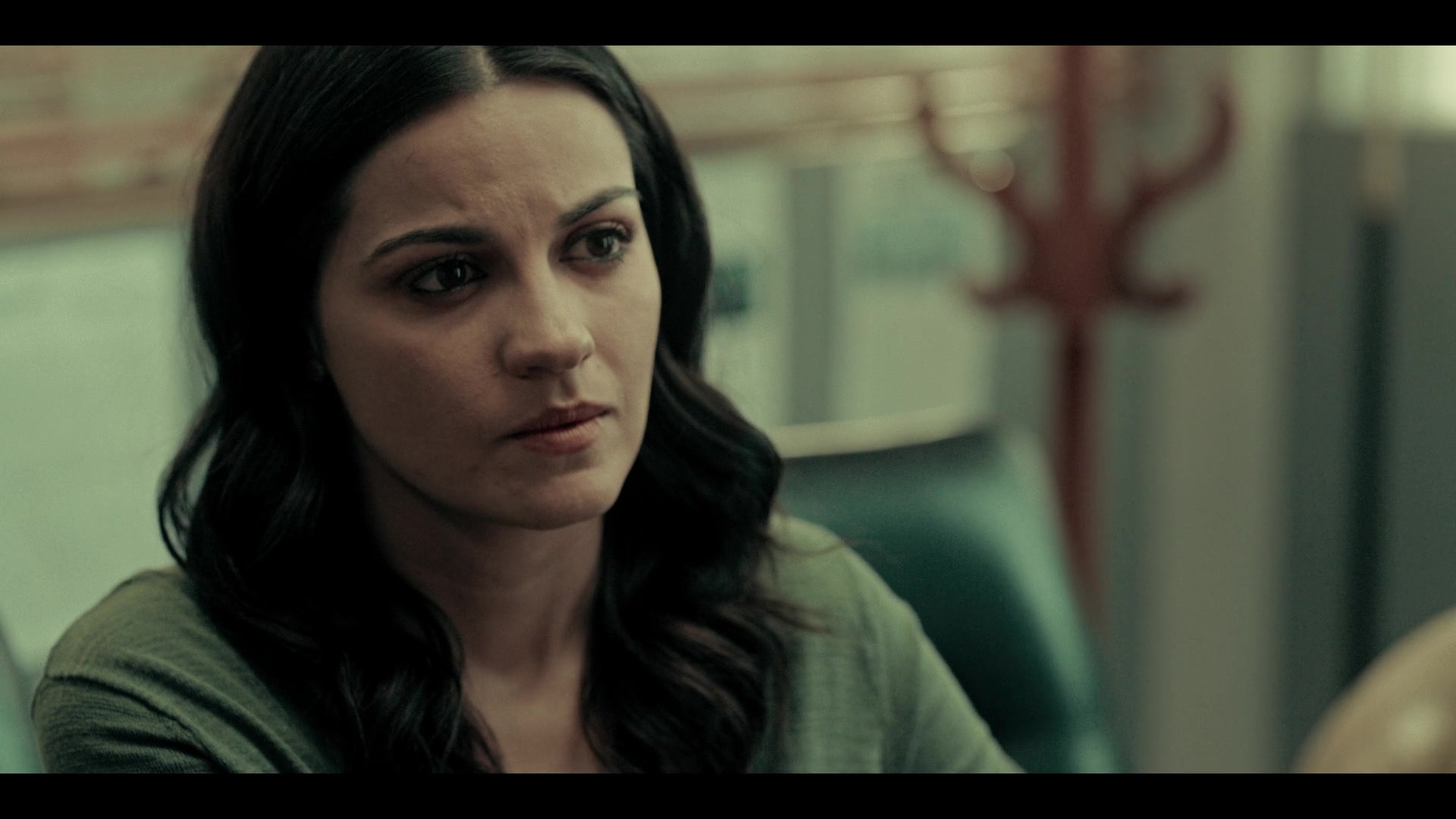 Dark_Desire_S01E17_0412.jpg