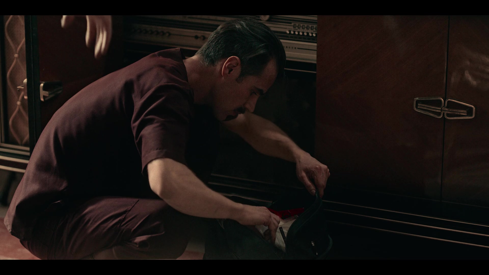 Dark_Desire_S01E17_0684.jpg