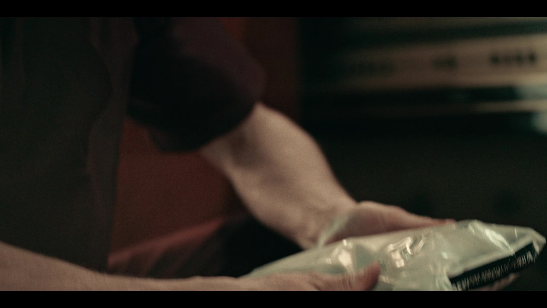 Dark_Desire_S01E17_0695.jpg