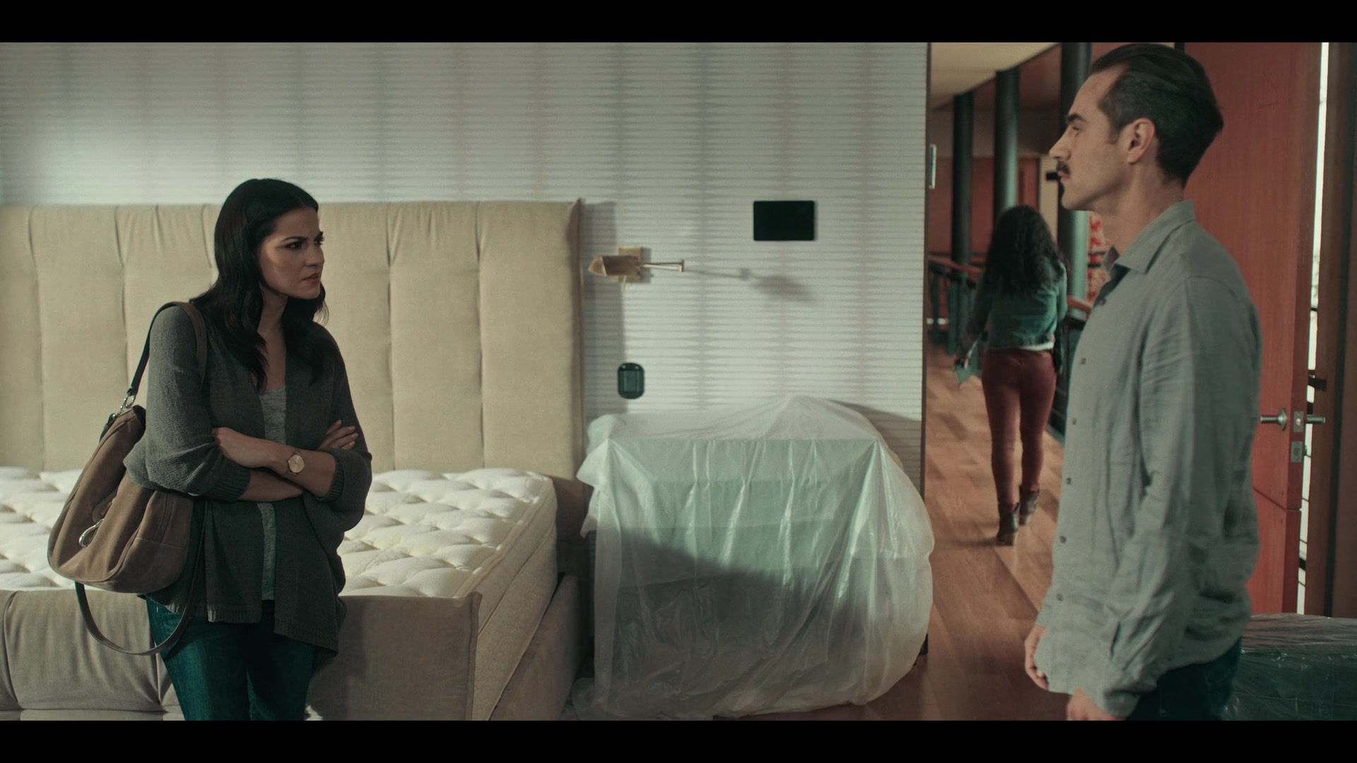 Dark_Desire_S01E17_1271.jpg