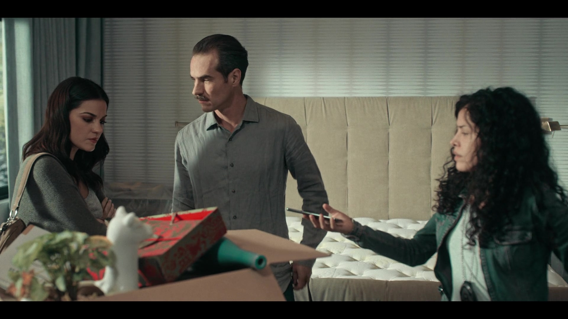 Dark_Desire_S01E17_1420.jpg