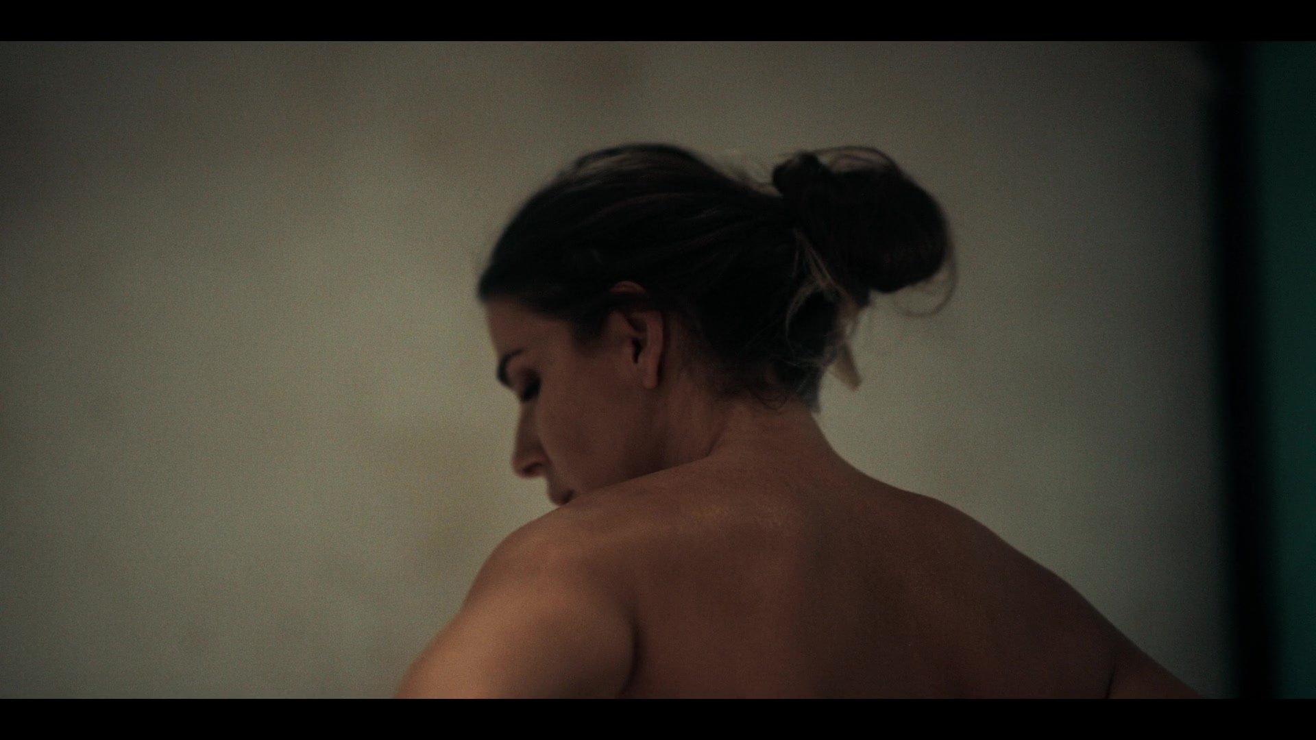 Dark_Desire_S01E17_1443.jpg