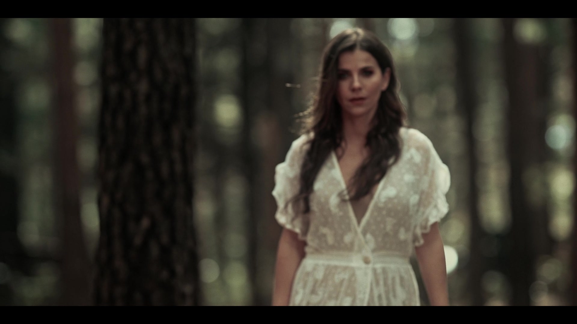 Dark_Desire_S01E17_1474.jpg