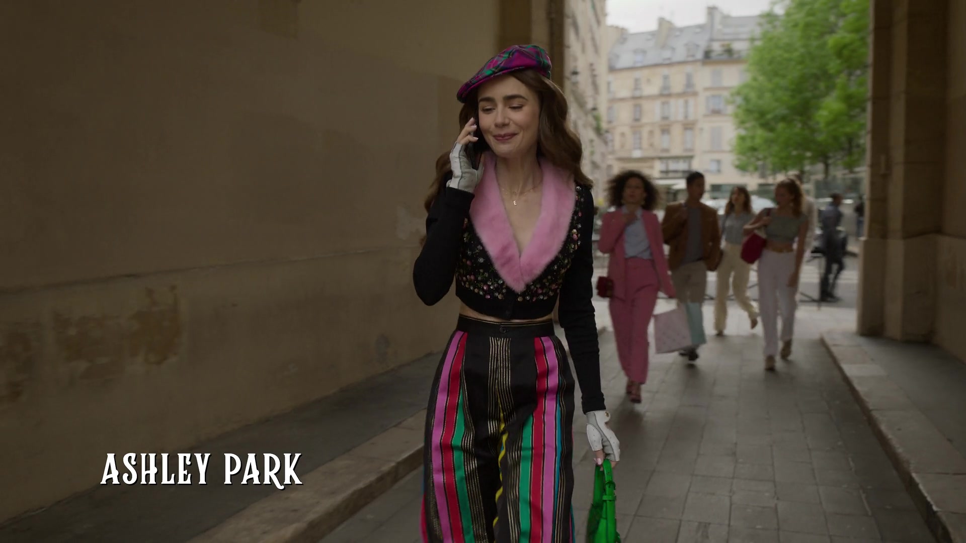 Emily_in_Paris_203_0153.jpg