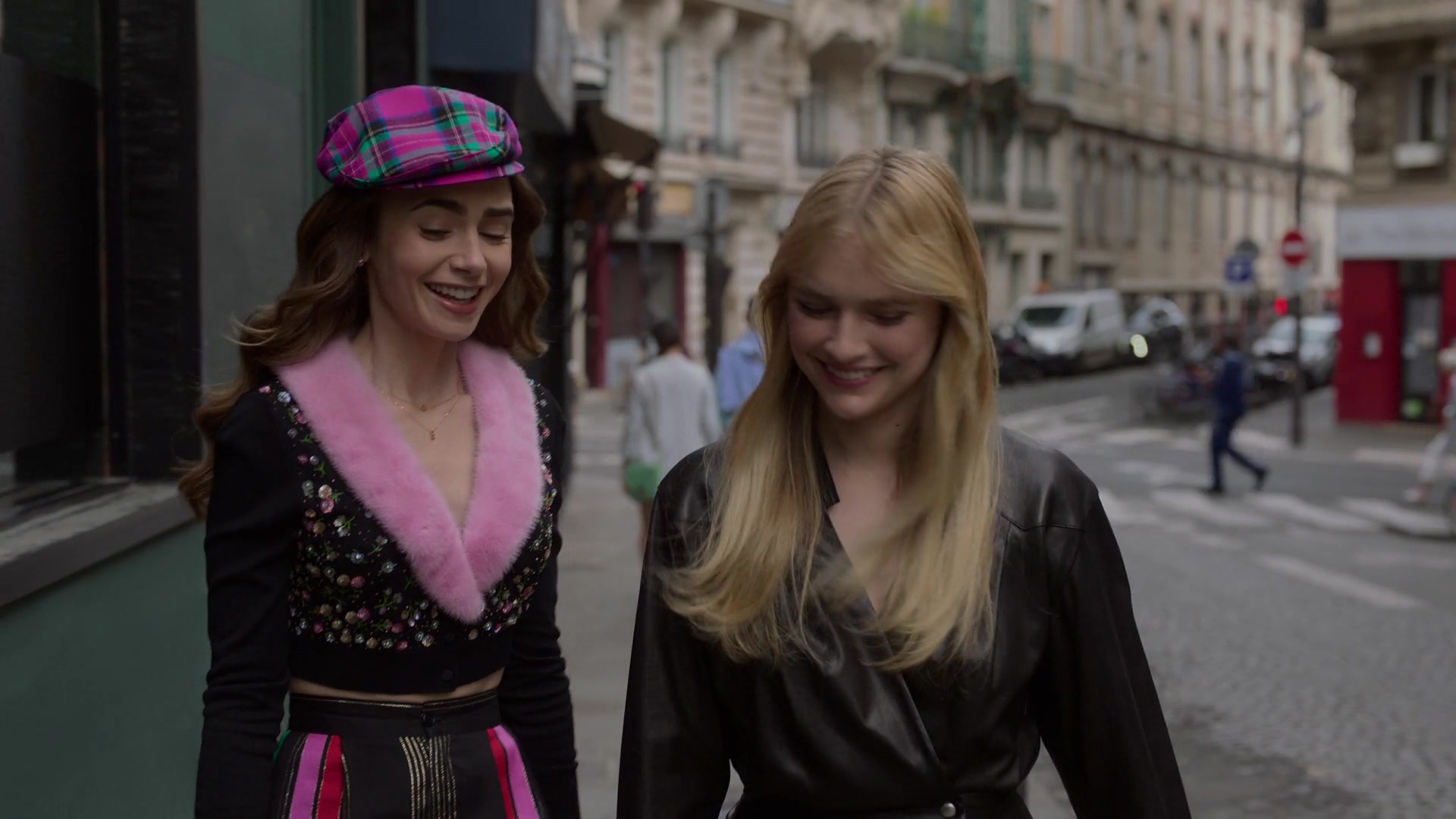 Emily_in_Paris_203_0416.jpg