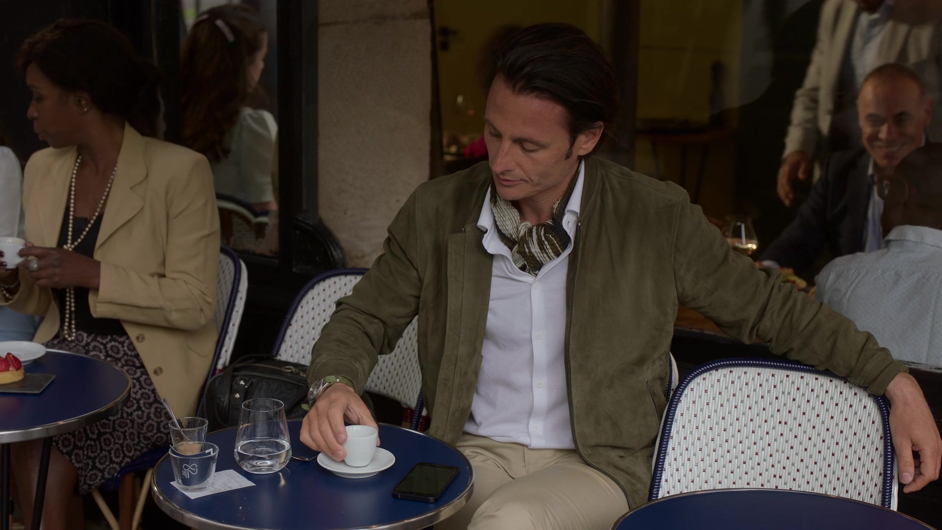 Emily_in_Paris_203_0461.jpg