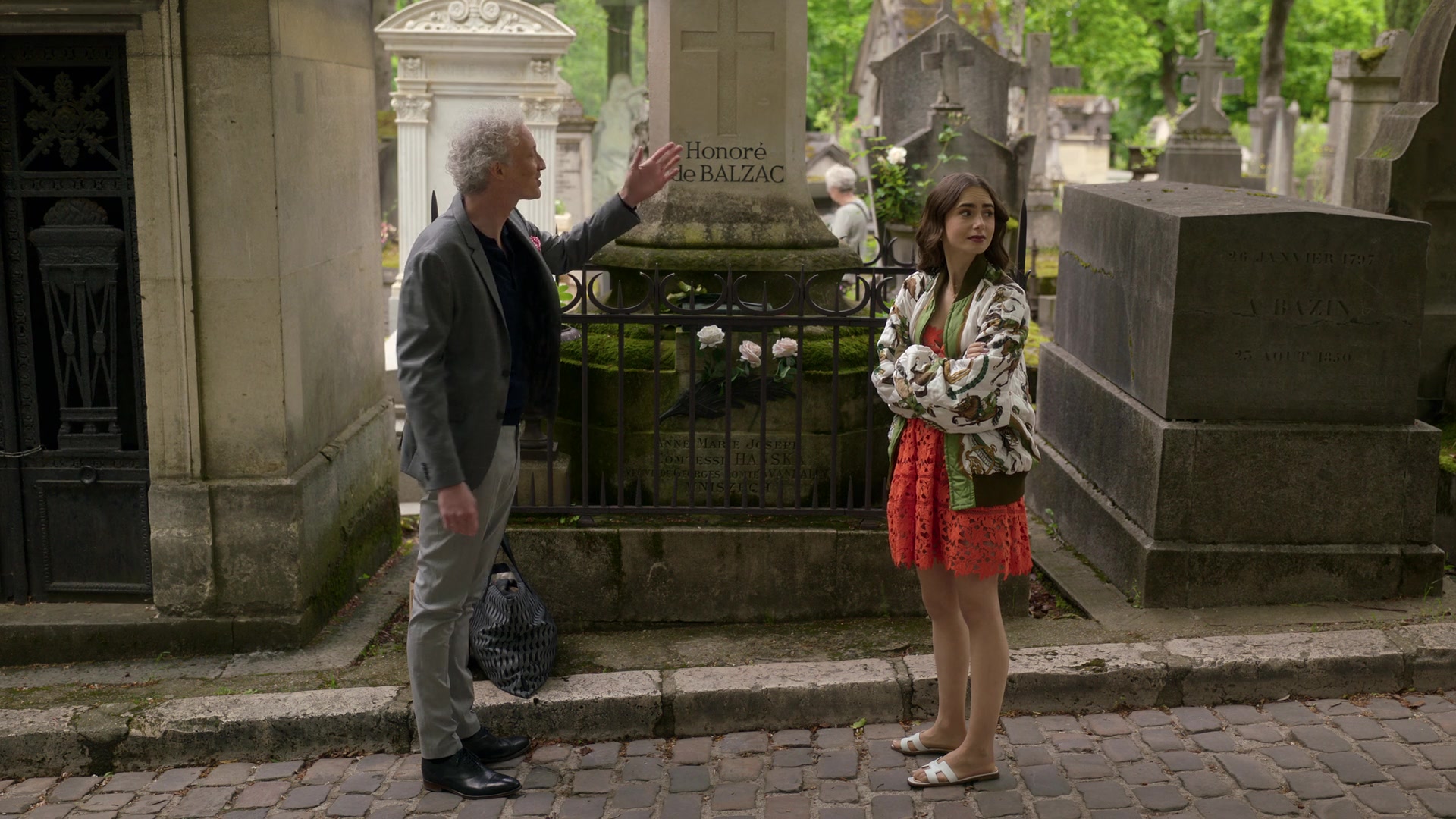 Emily_in_Paris_203_0591.jpg