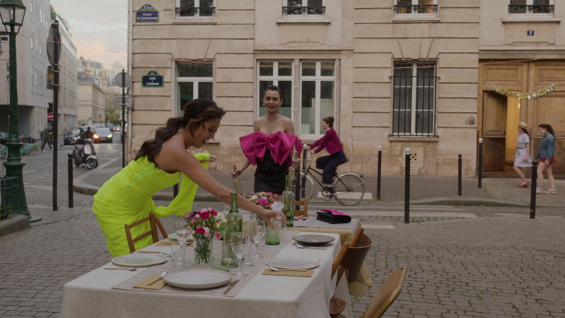 Emily_in_Paris_203_0839.jpg