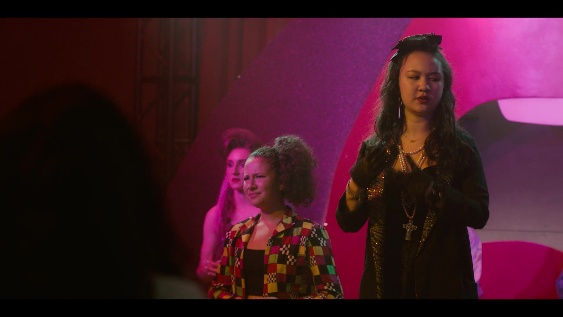 Grand_Army_01x08_0838.jpg