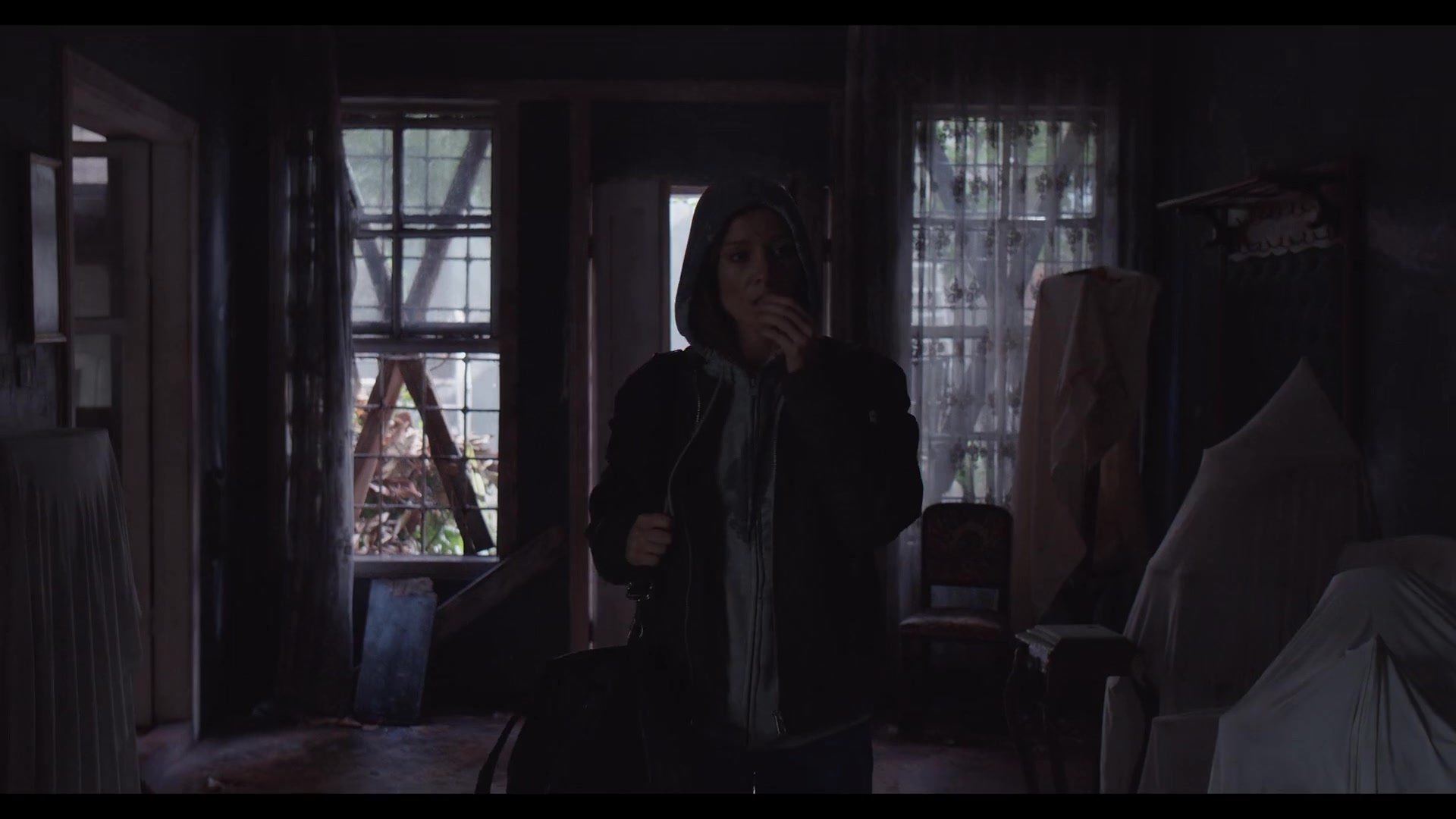 Love_101_01x01_0106.jpg