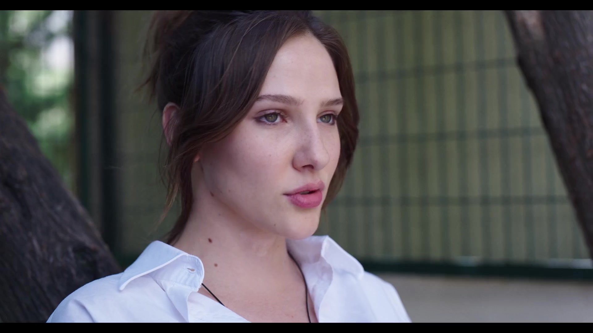 Love_101_01x01_1515.jpg