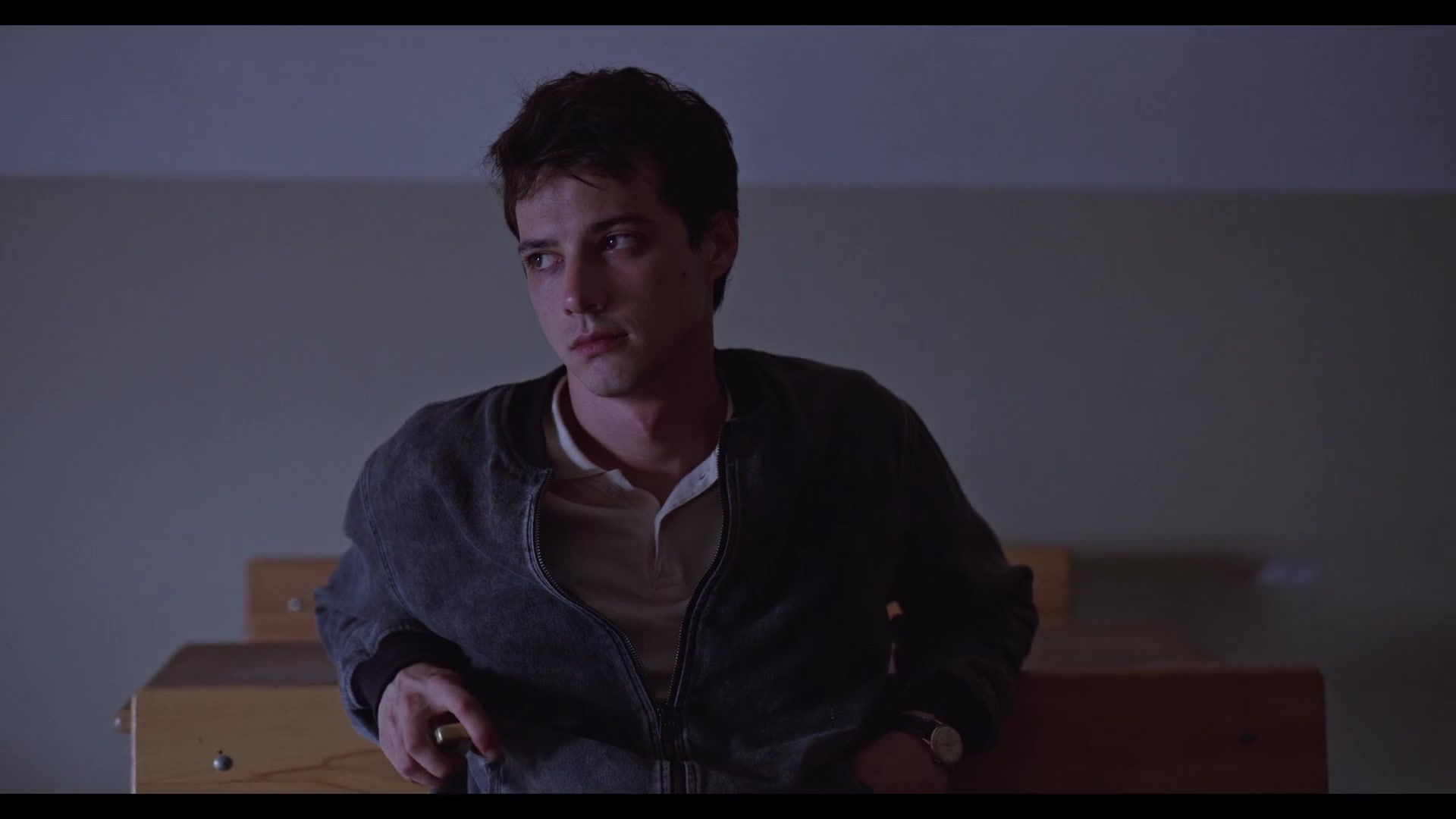 Love_101_01x01_1593.jpg