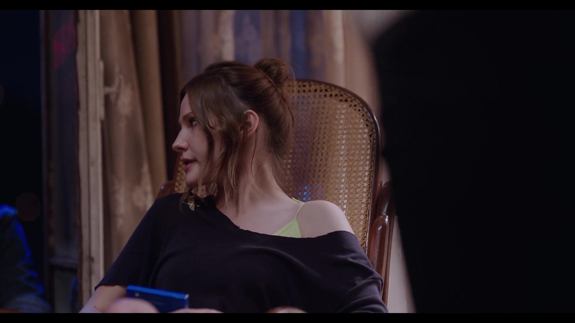 Love_101_01x01_1766.jpg