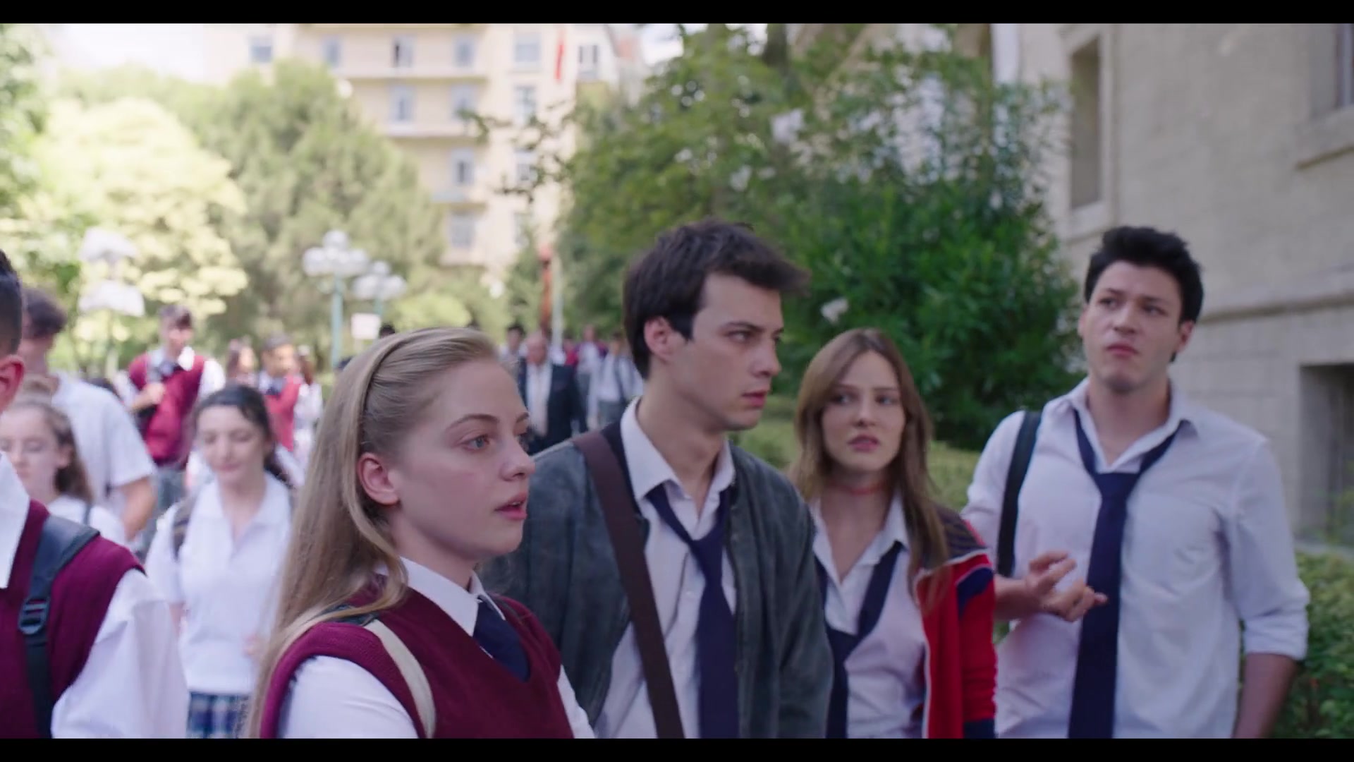 Love_101_01x01_1943.jpg
