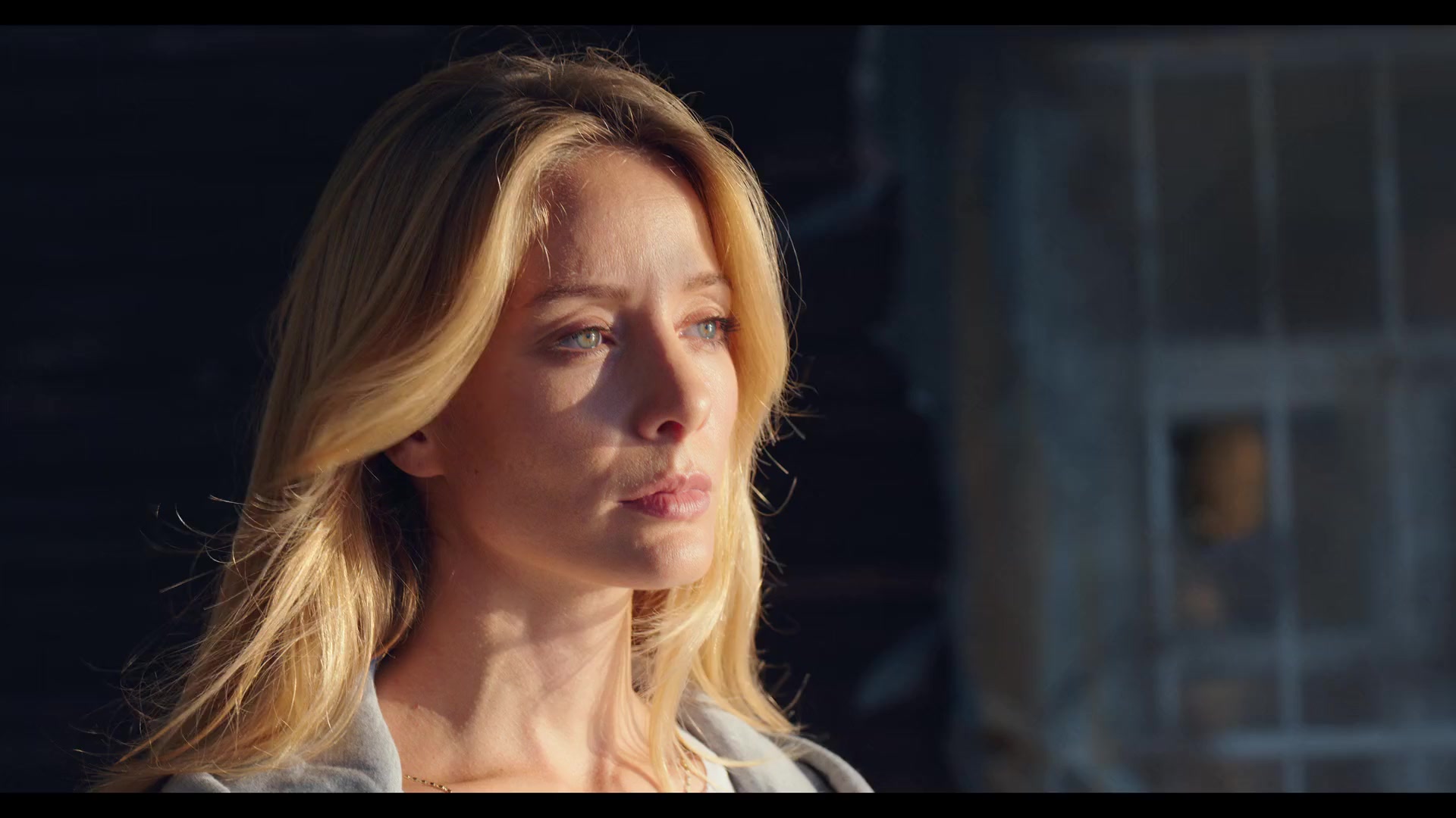 Love_101_01x01_2084.jpg