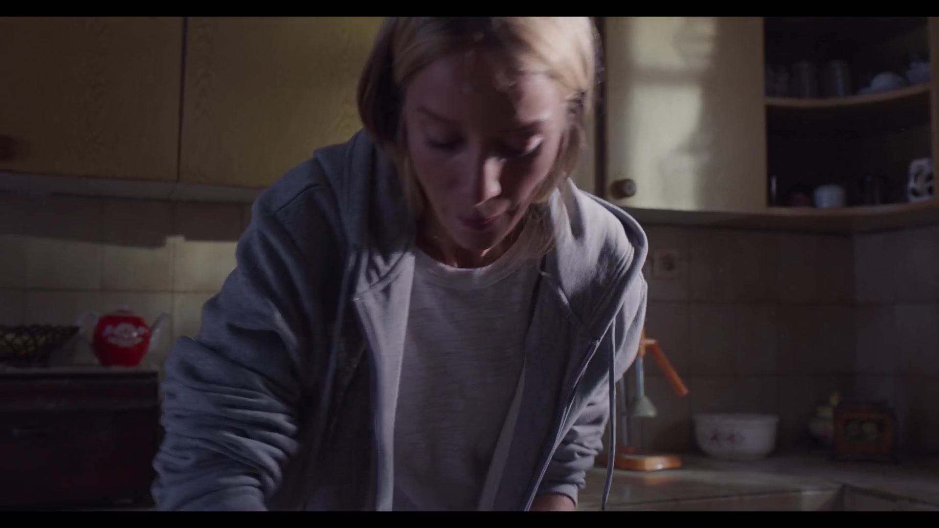 Love_101_01x03_0013.jpg