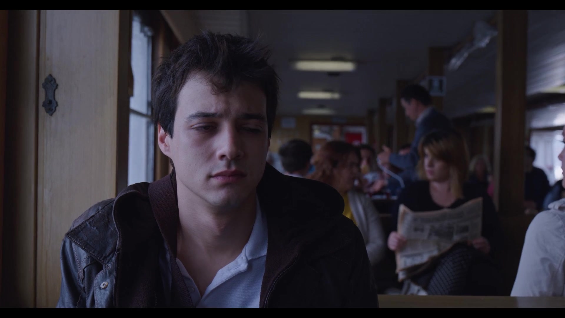 Love_101_01x04_0165.jpg