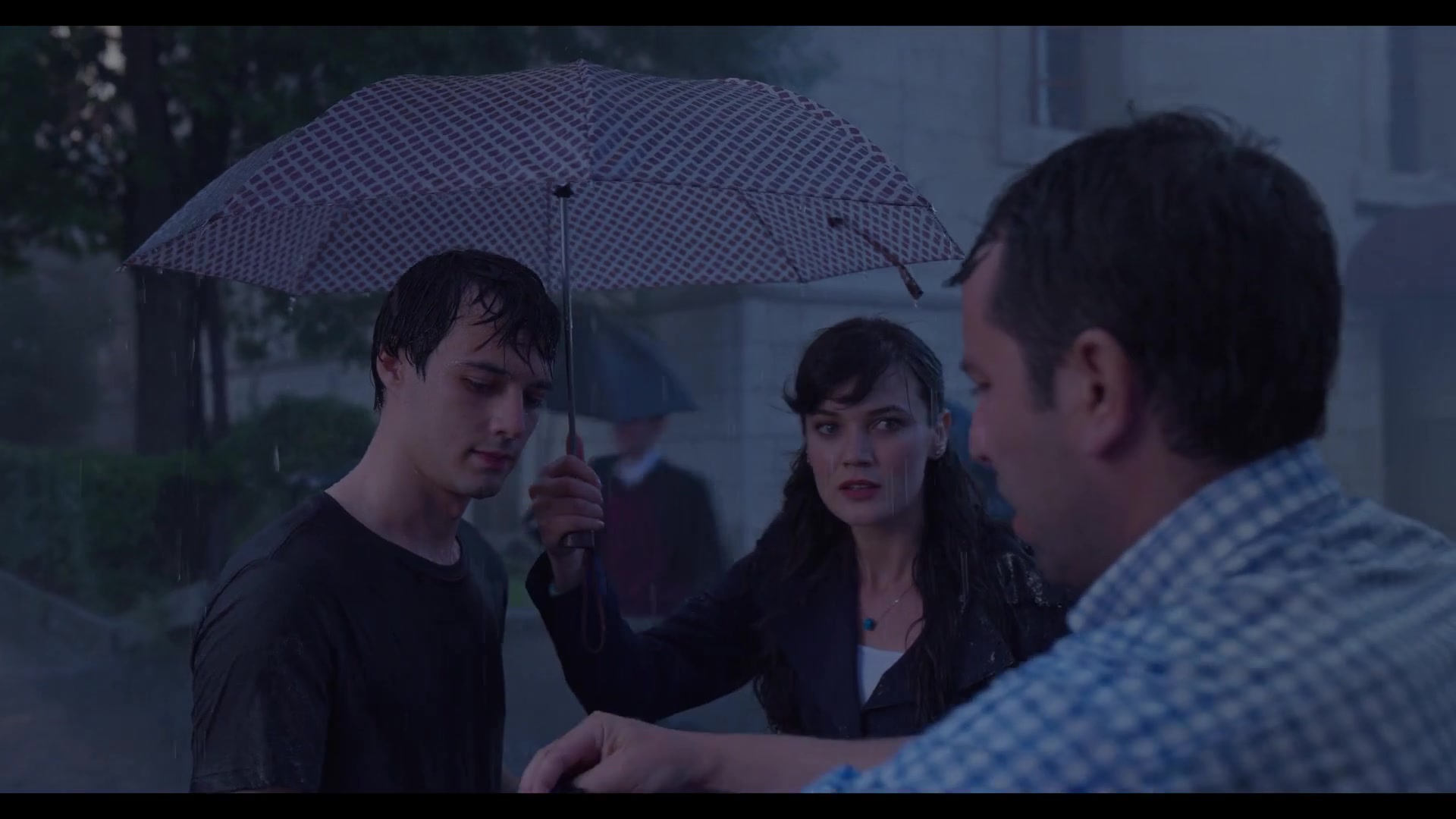 Love_101_01x04_1300.jpg