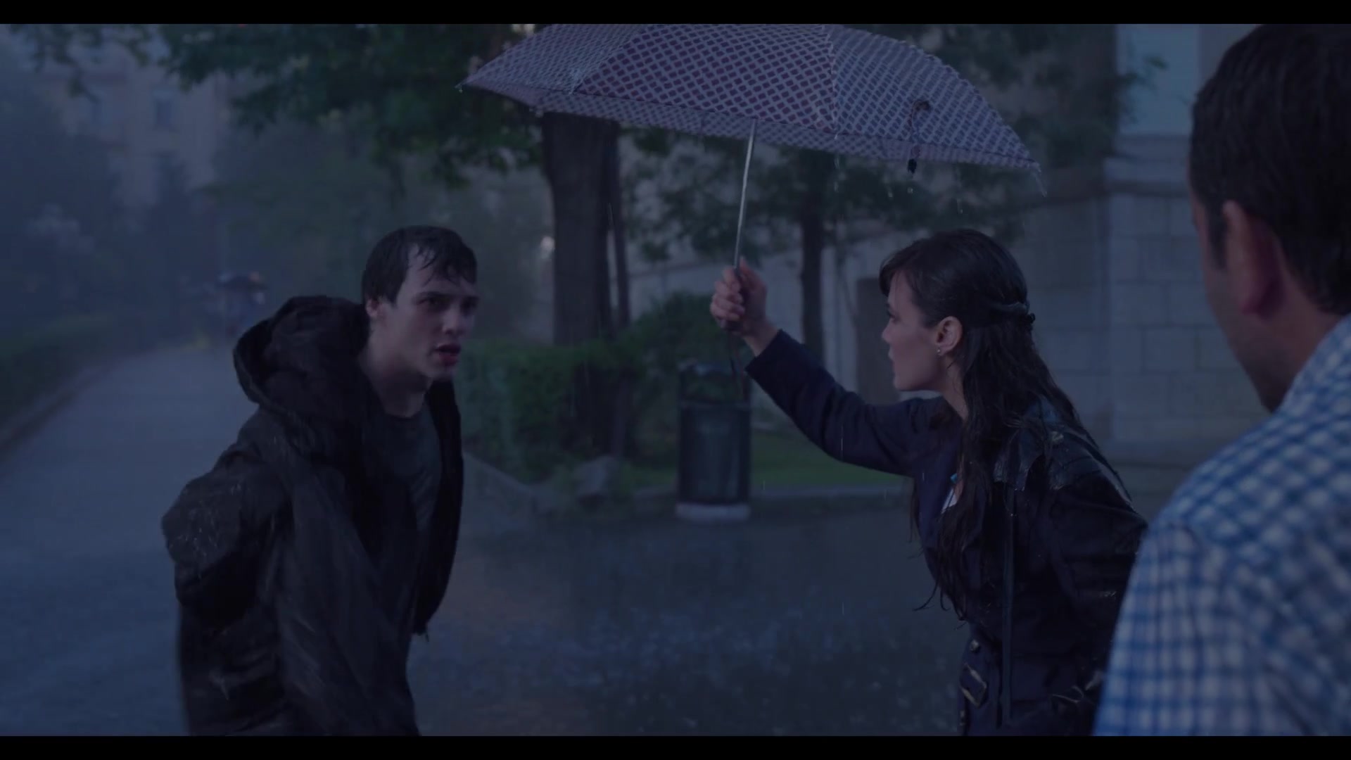 Love_101_01x04_1307.jpg