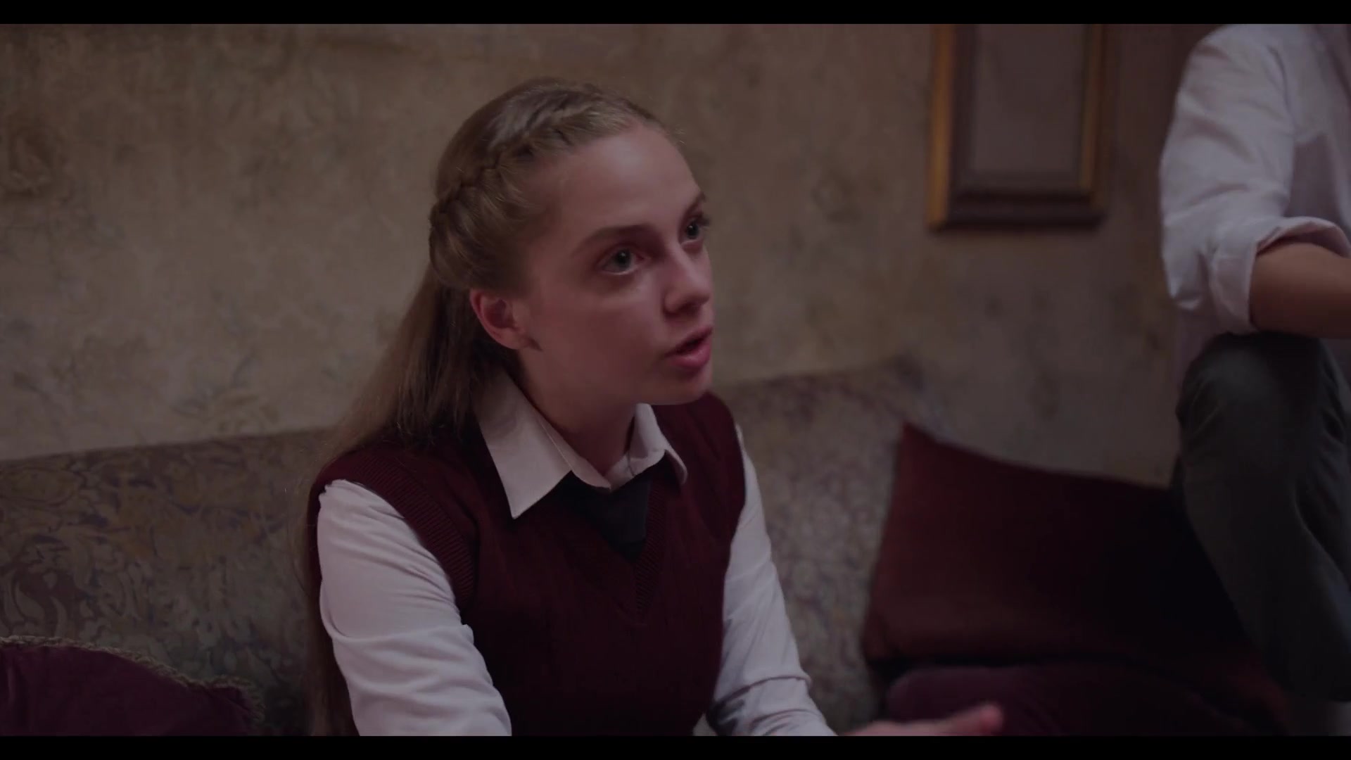 Love_101_01x04_1317.jpg