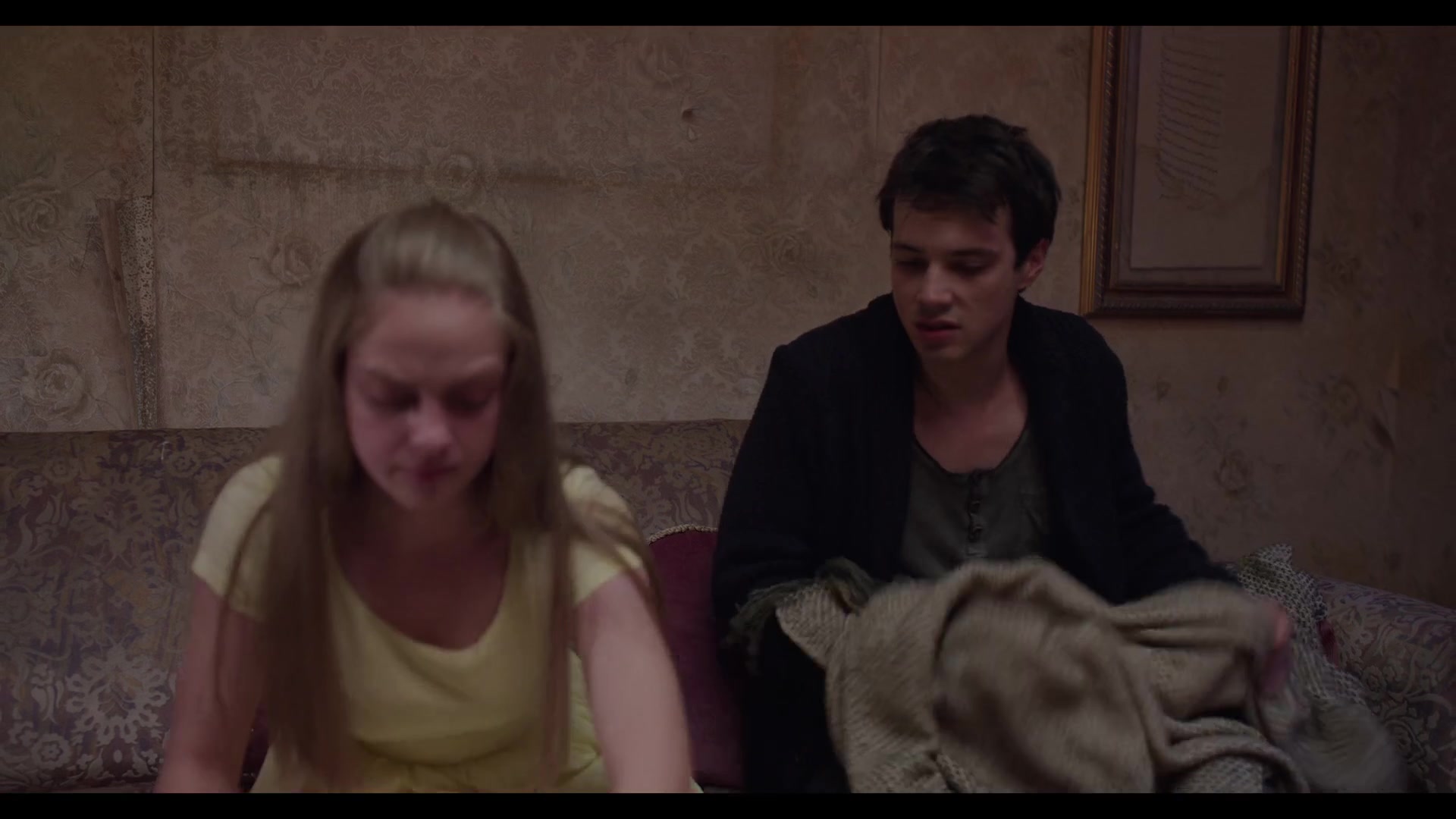 Love_101_01x04_1422.jpg