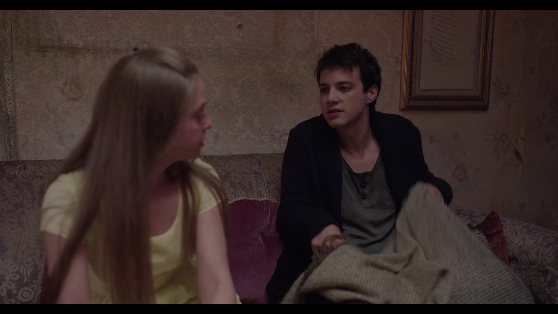 Love_101_01x04_1424.jpg
