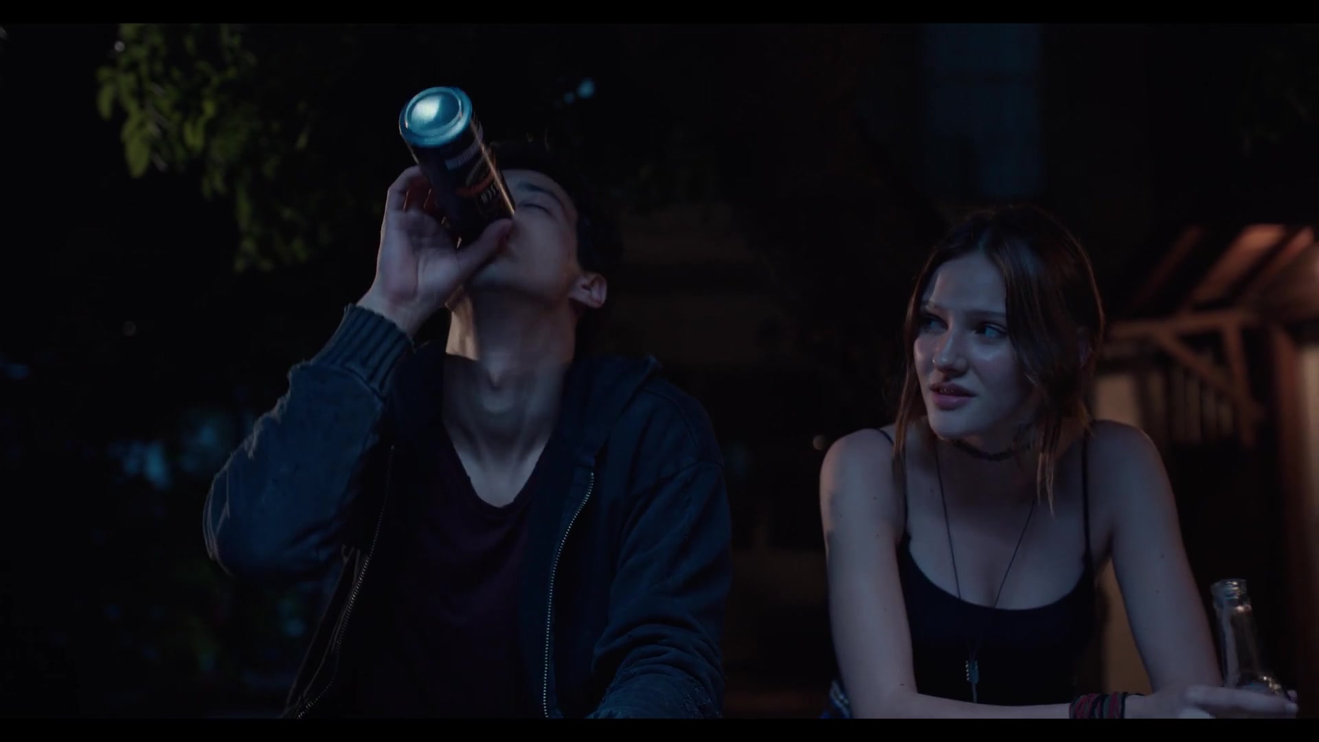 Love_101_01x06_0033.jpg