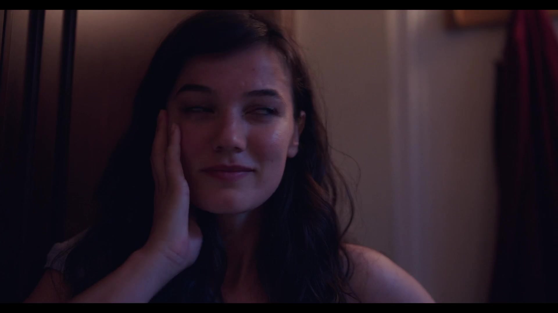 Love_101_01x07_0193.jpg