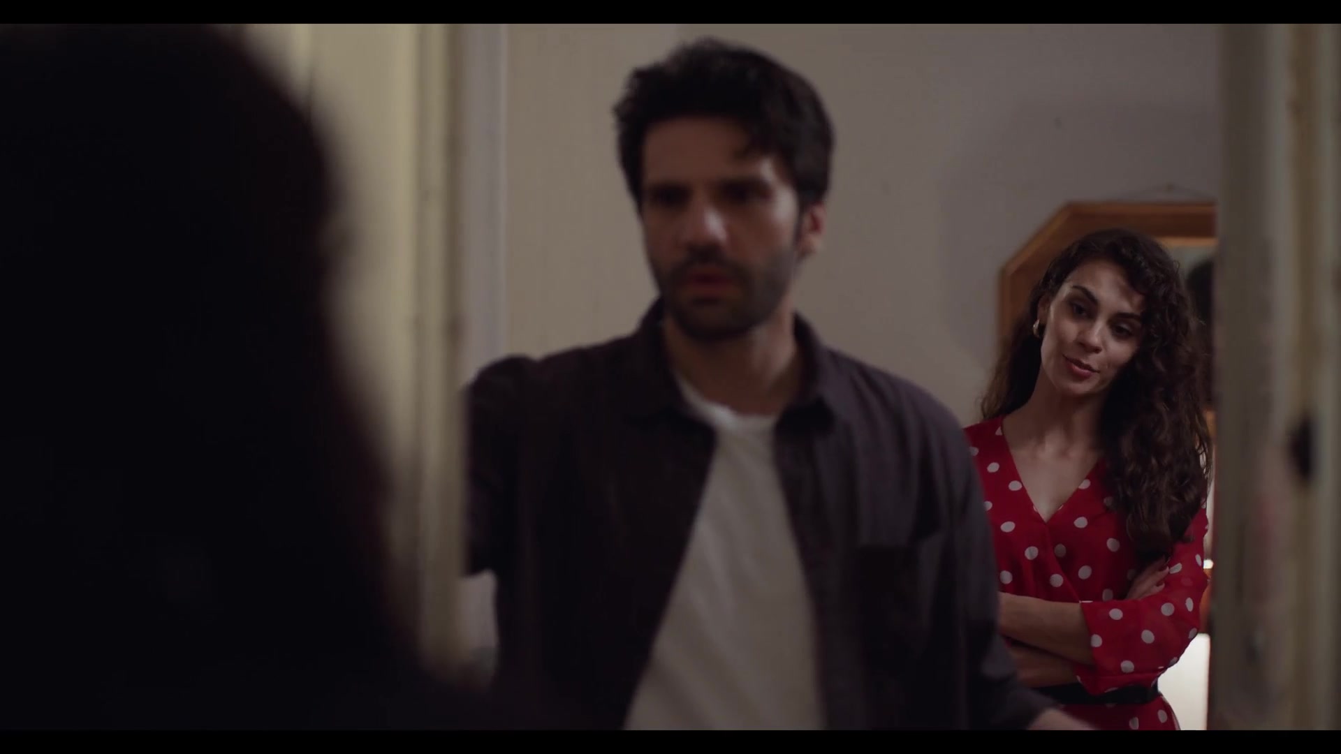 Love_101_01x07_0226.jpg