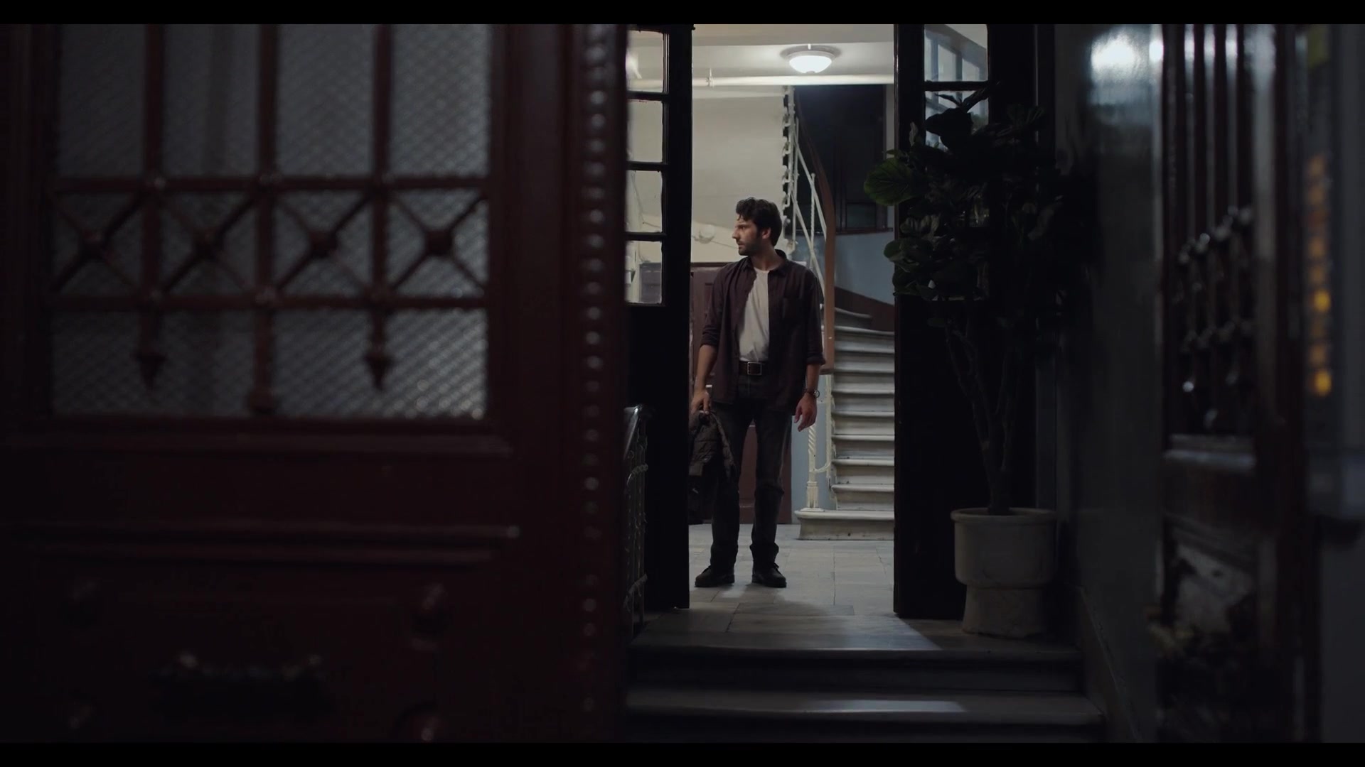 Love_101_01x07_0238.jpg